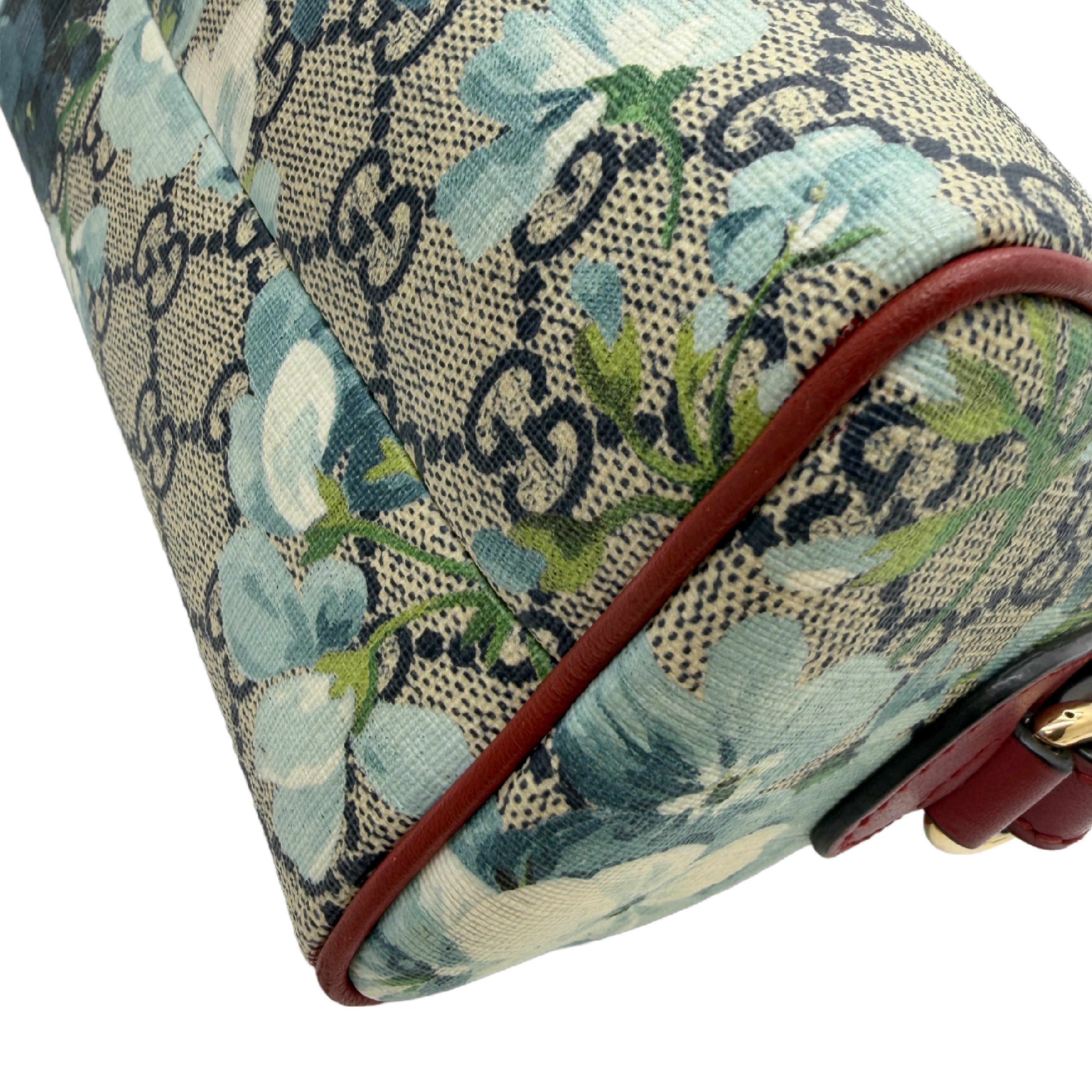 GG Supreme Floral 2-Way Shoulder Bag — view 6