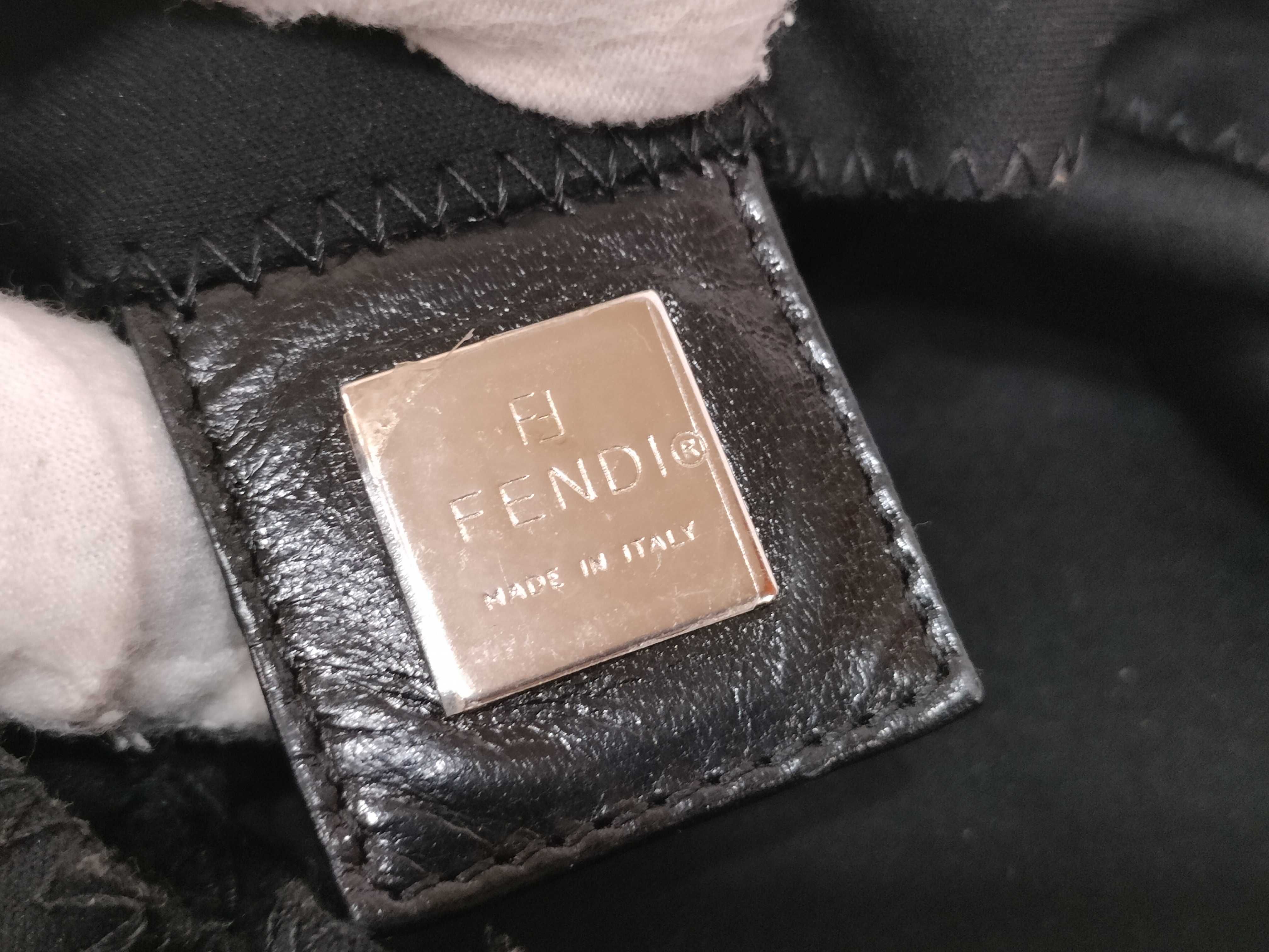 Mamma Bucket 26325 Black Handbag — view 12