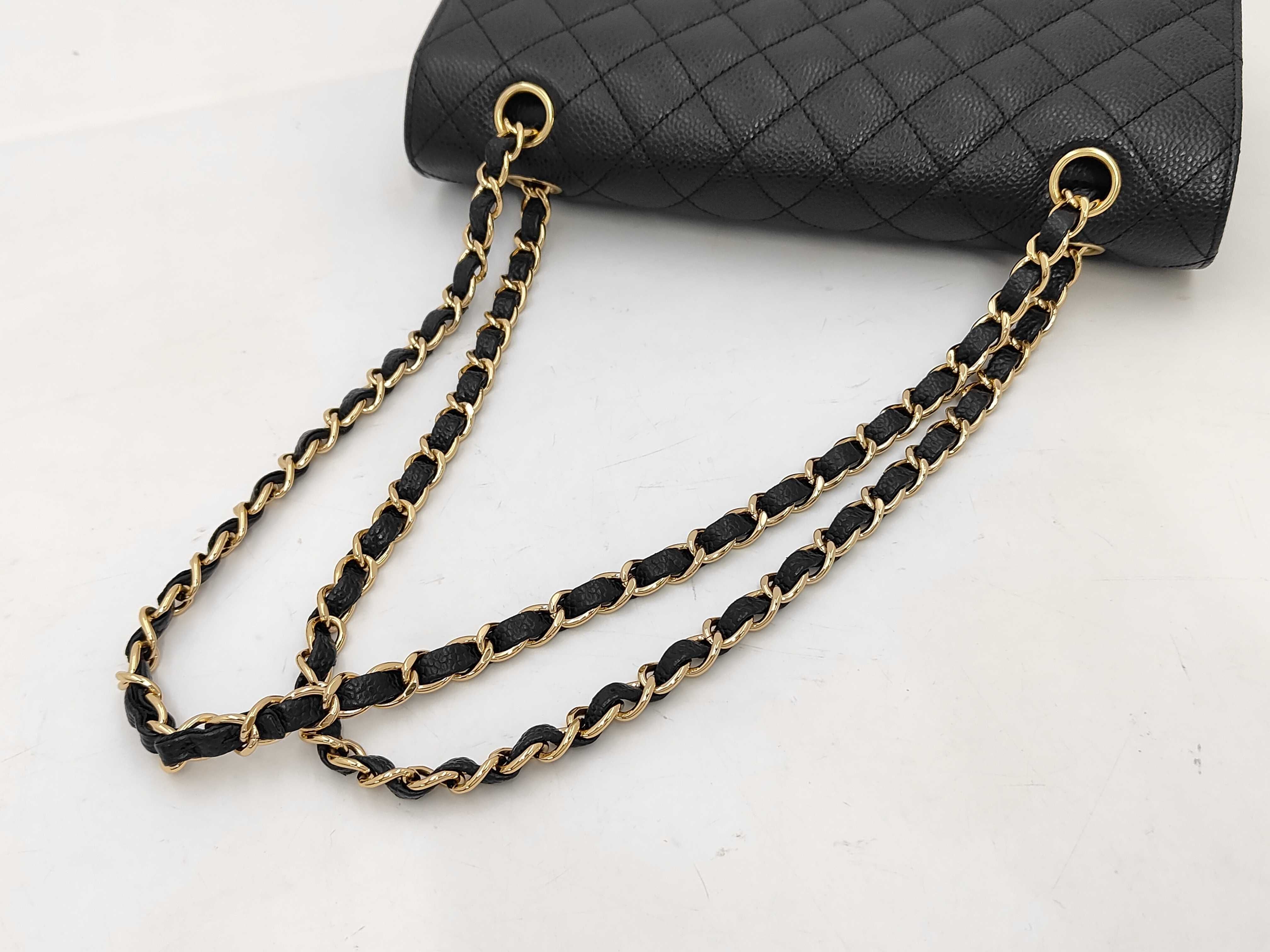 Matelassé 25 Double Flap Double Chain Caviar Shoulder Bag — view 3
