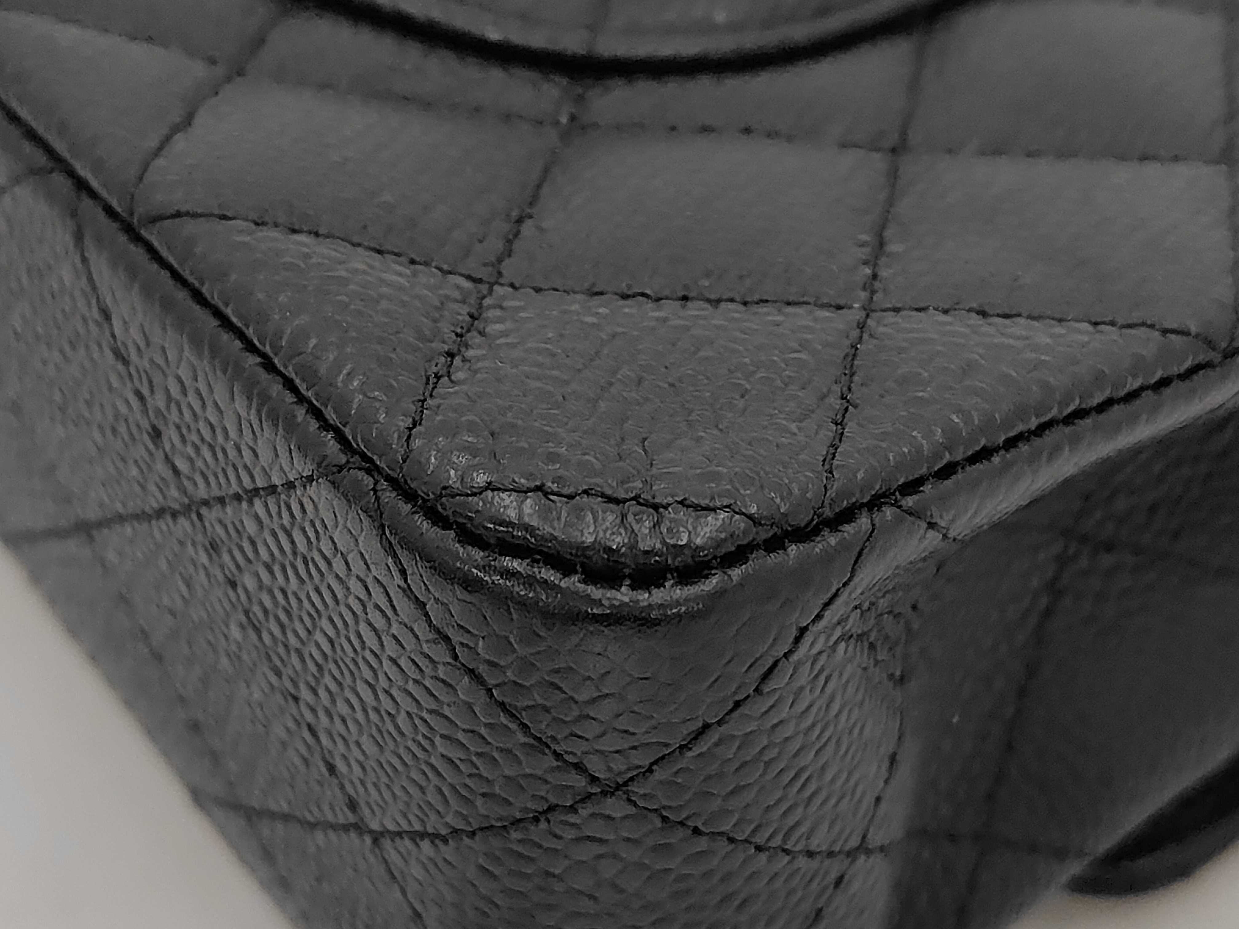 Matelassé 25 Double Flap Double Chain Caviar Shoulder Bag — view 7