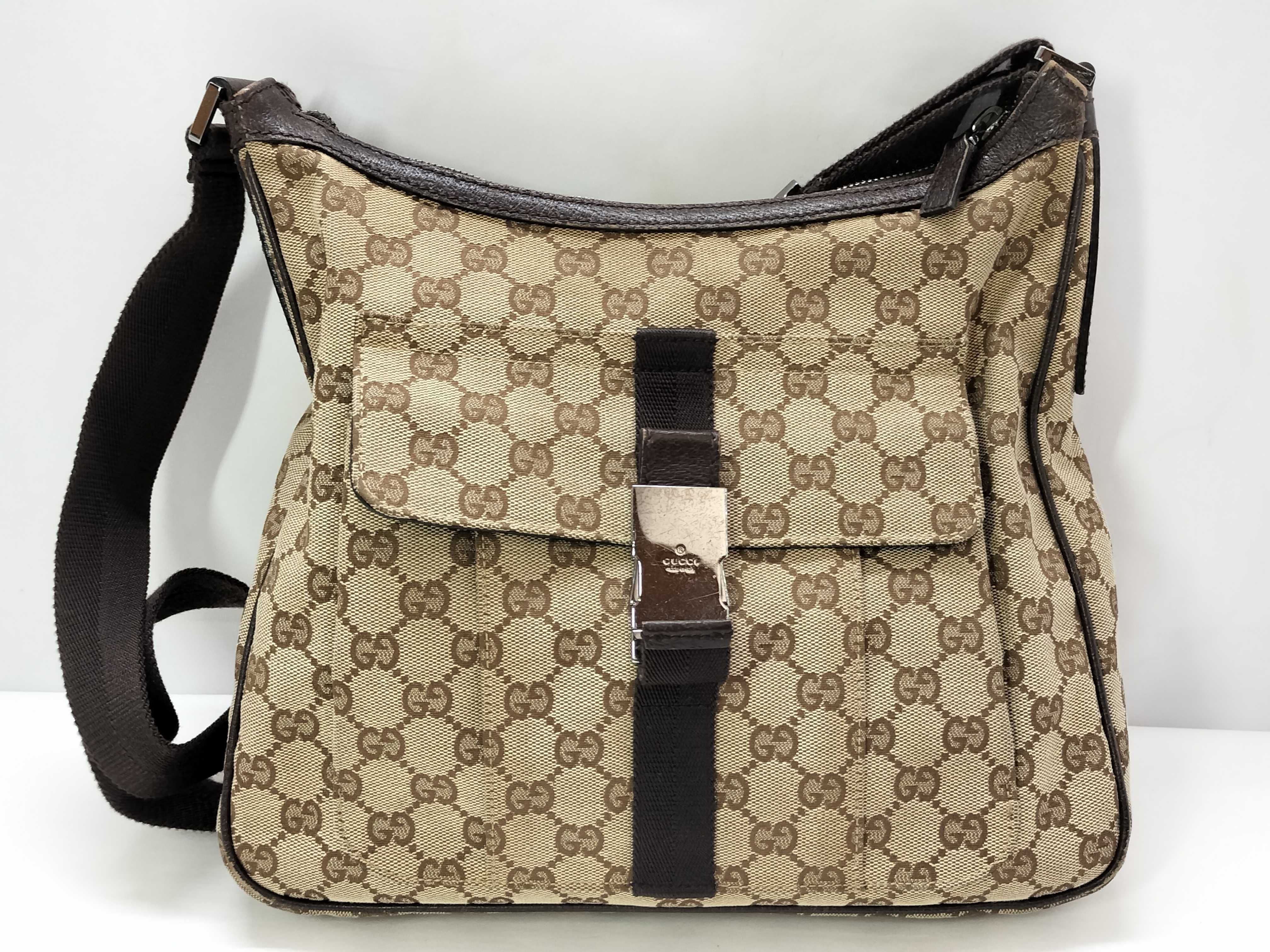 GG Canvas 131211 Shoulder Bag