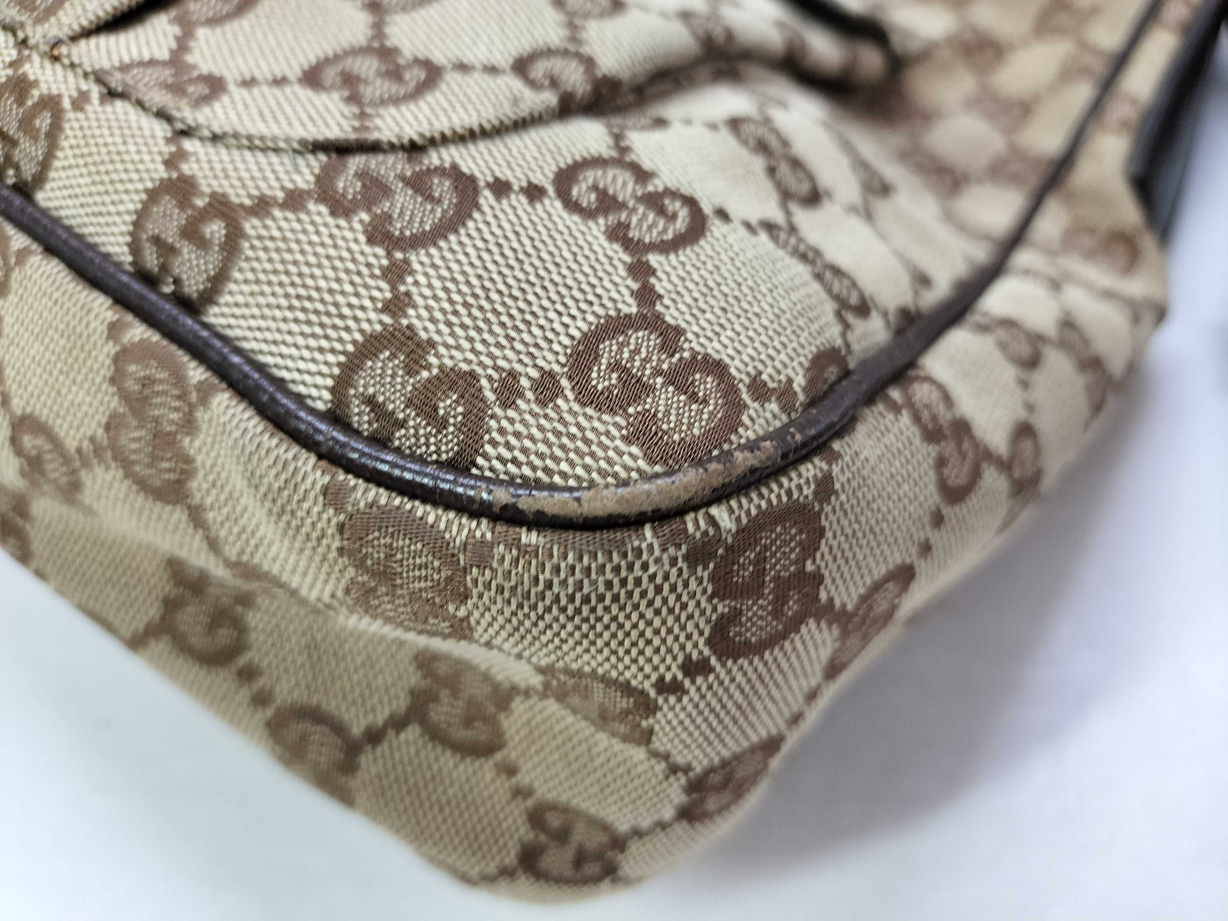 GG Canvas 131211 Shoulder Bag — view 7