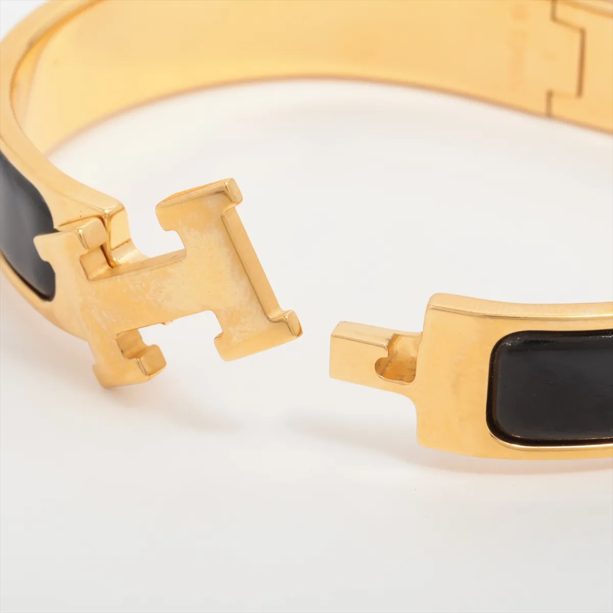 Click H Fan Bangle, GP Gold x Black, — view 5