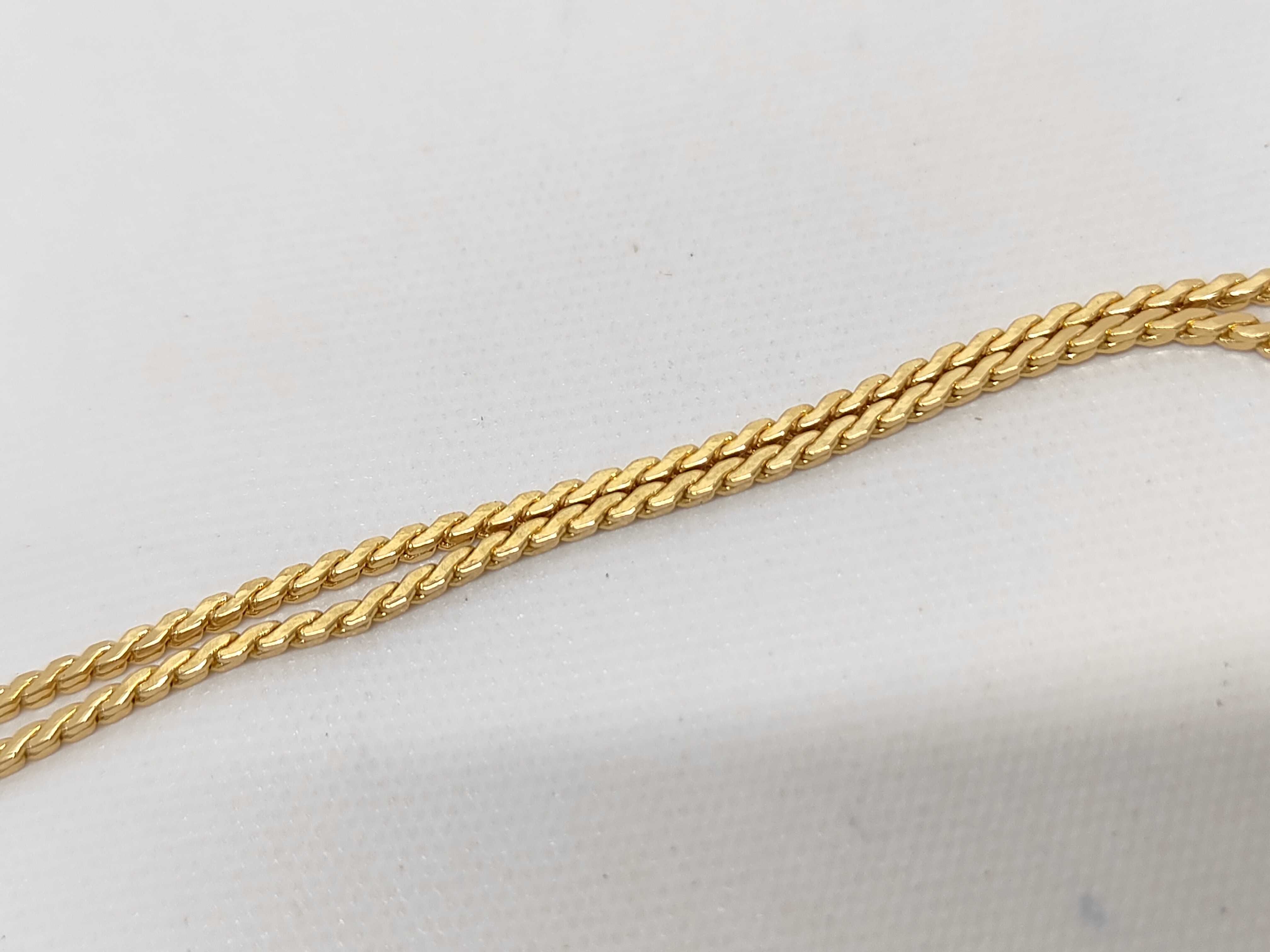 necklace — view 4