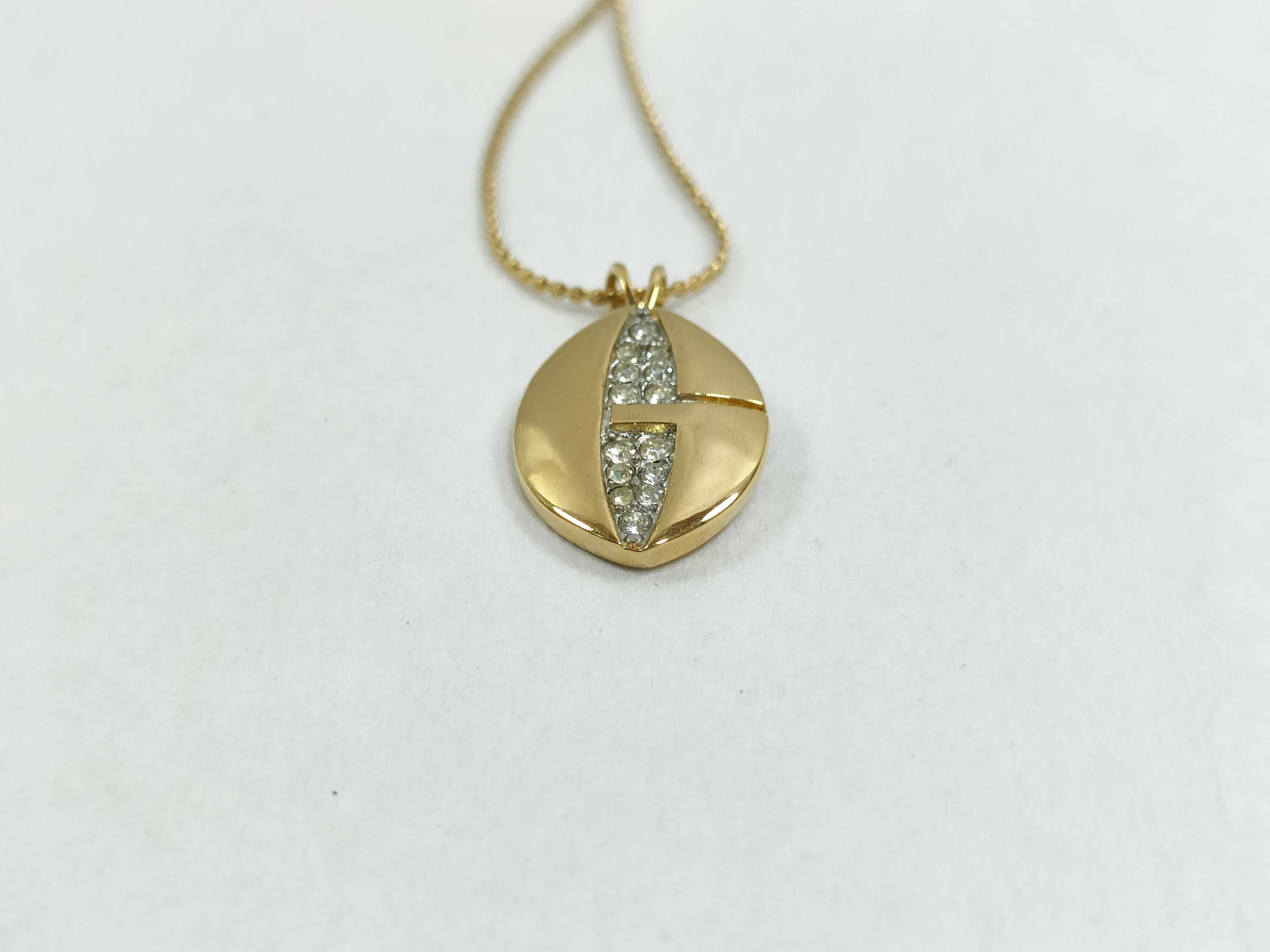 necklace — view 5