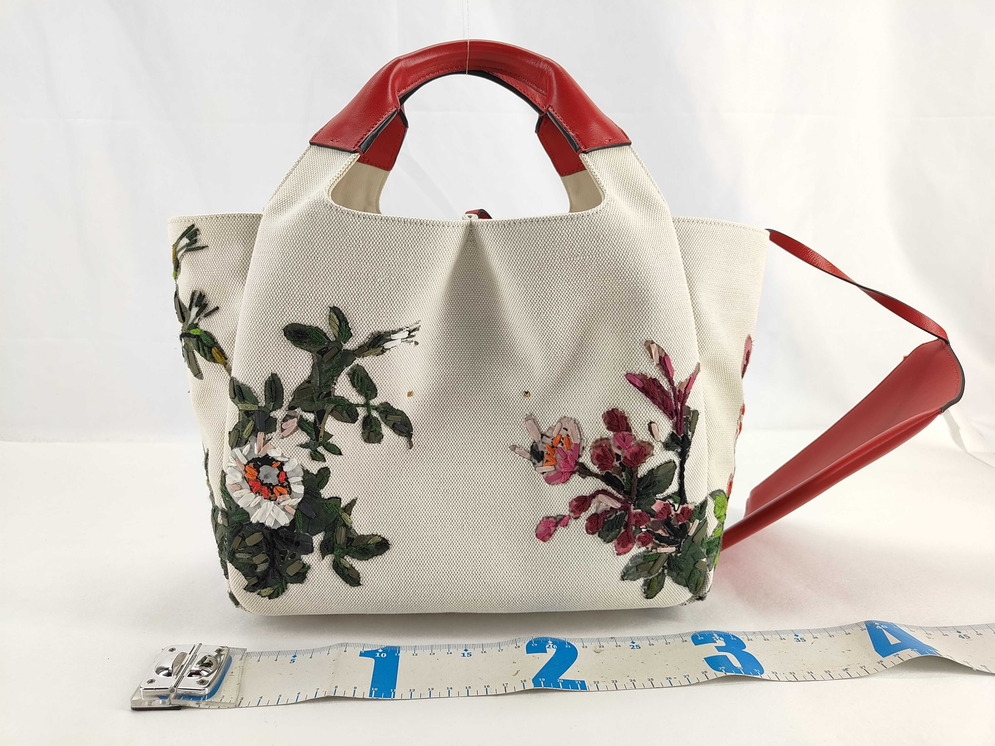 Atelier Canvas Medium Tote Bag — view 2