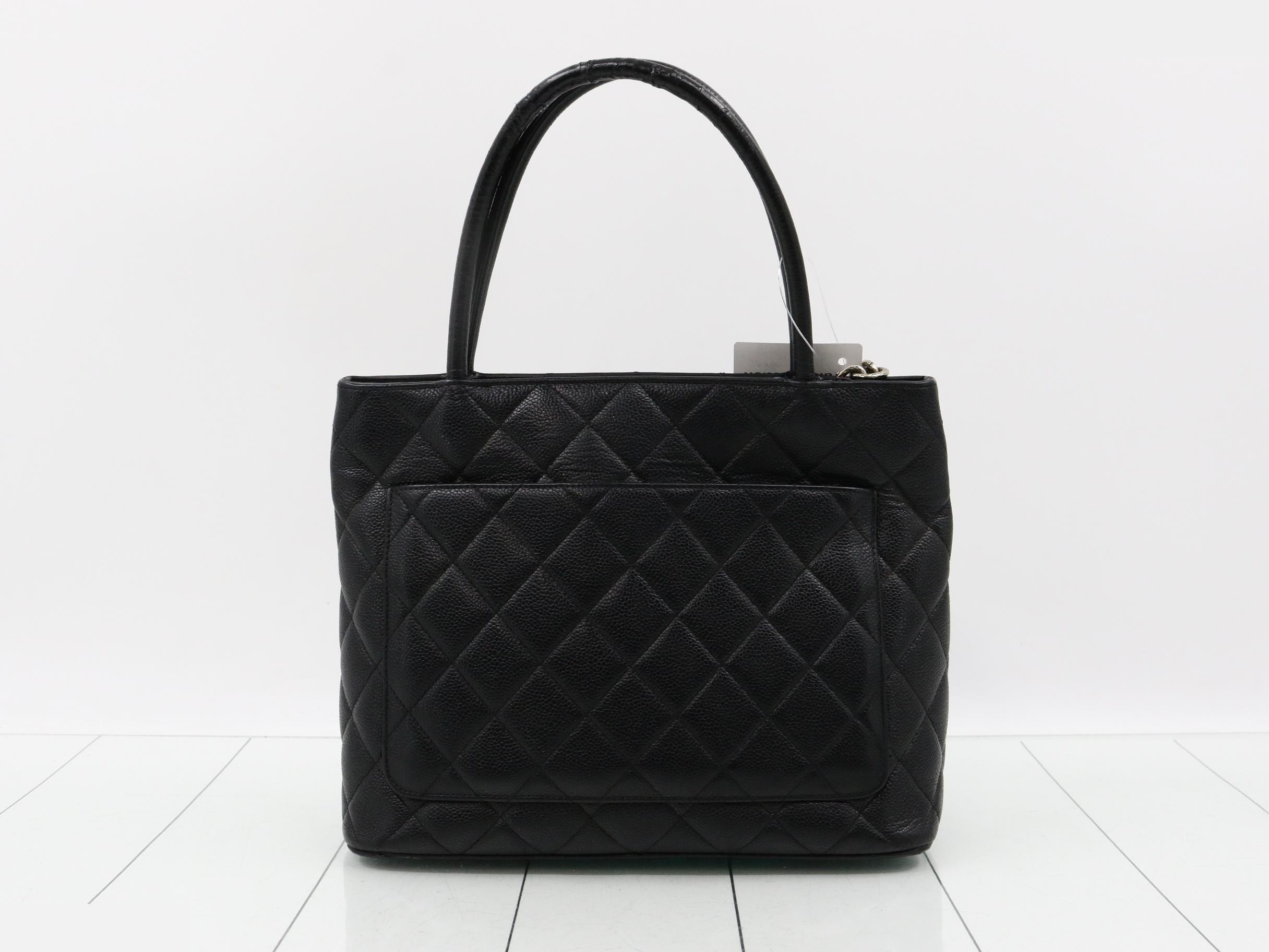 Caviar Reissue Tote Bag with Sticker Card — view 2
