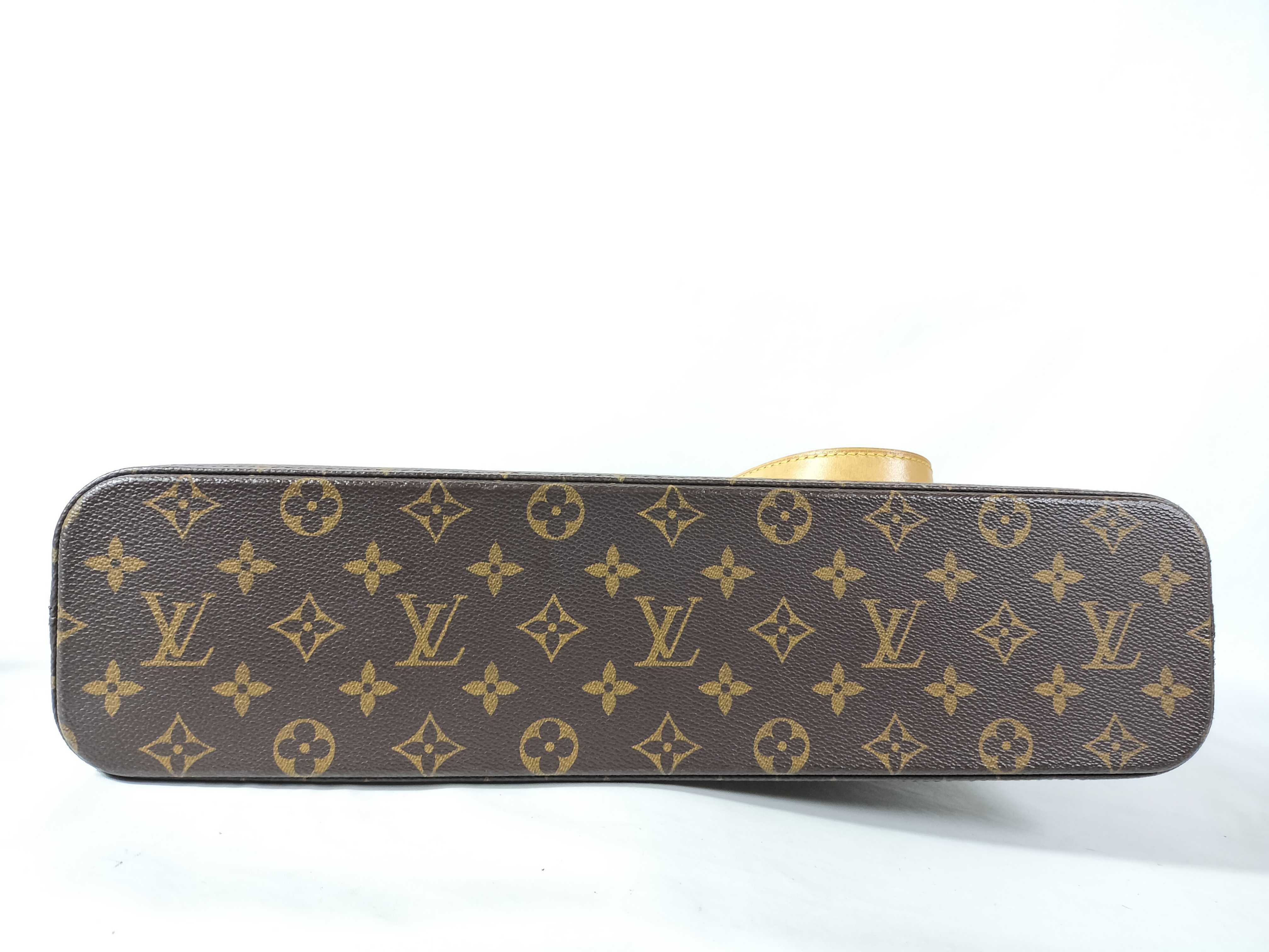 Monogram Luco M51155 Tote Bag — view 7