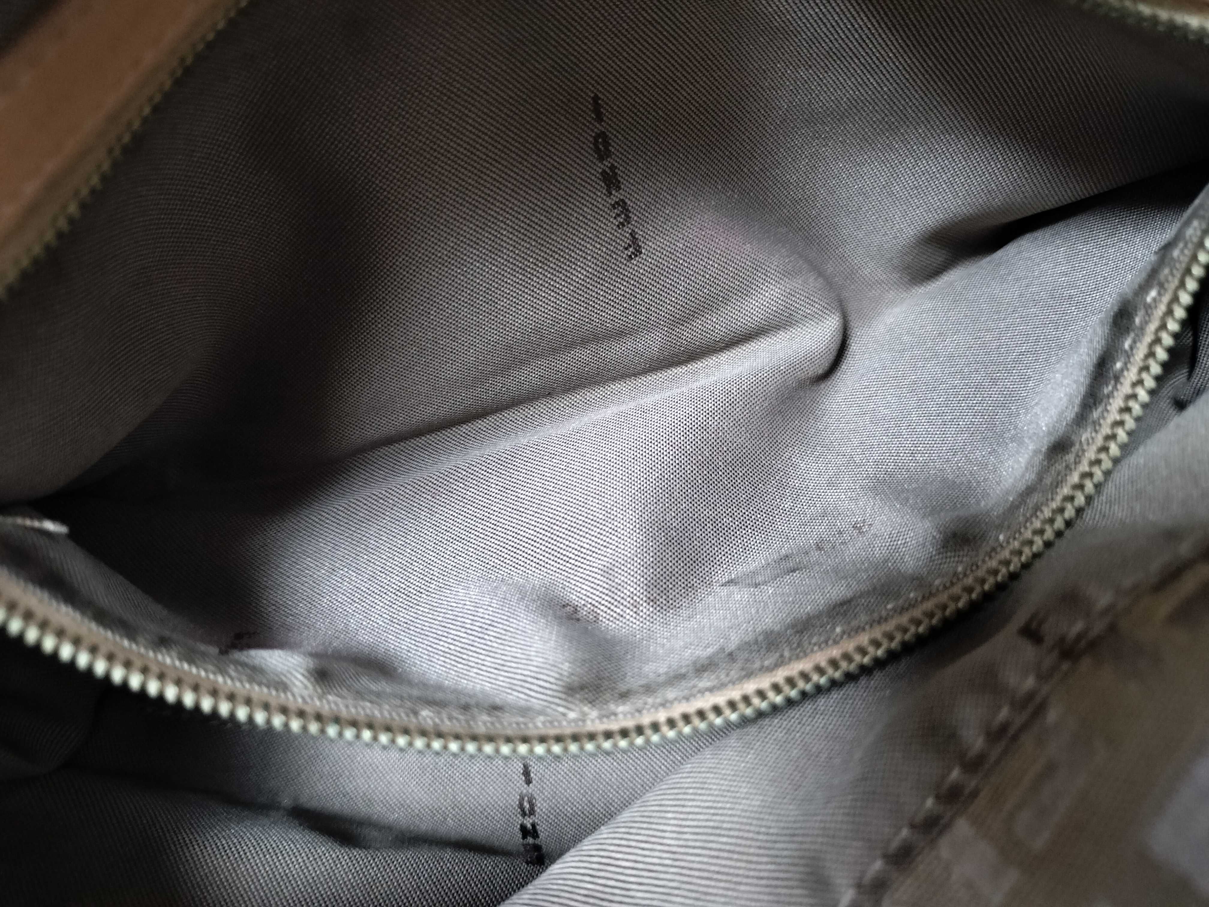 Mamma Bucket Shoulder Bag — view 11