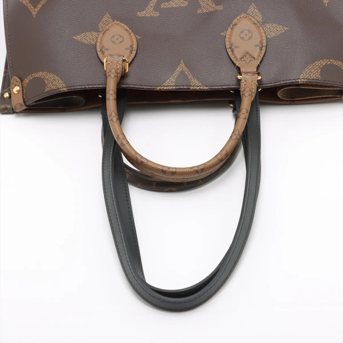 Giant Monogram Reverse On the Go MM M45321 AR0261 Brown RFID reaction available — view 5