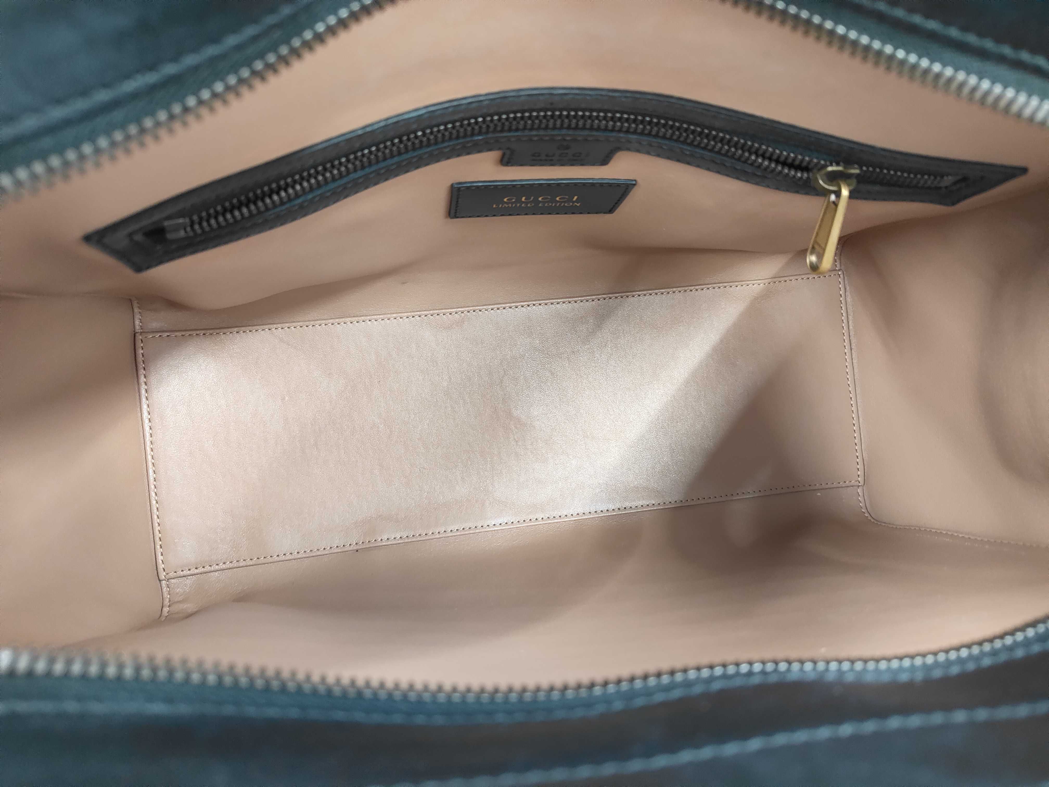 GG Marmont Tote Bag — view 9