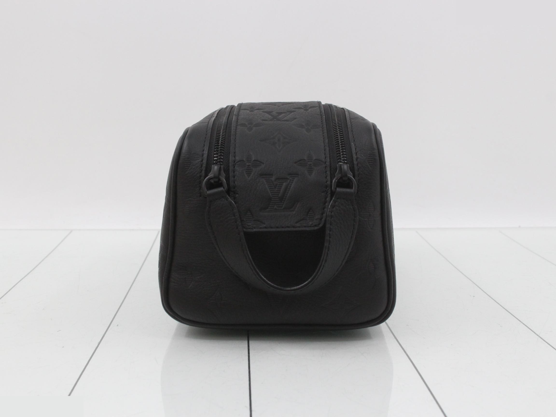 Dopp Kit - List Price ¥213,400 - Unused - Black — view 4