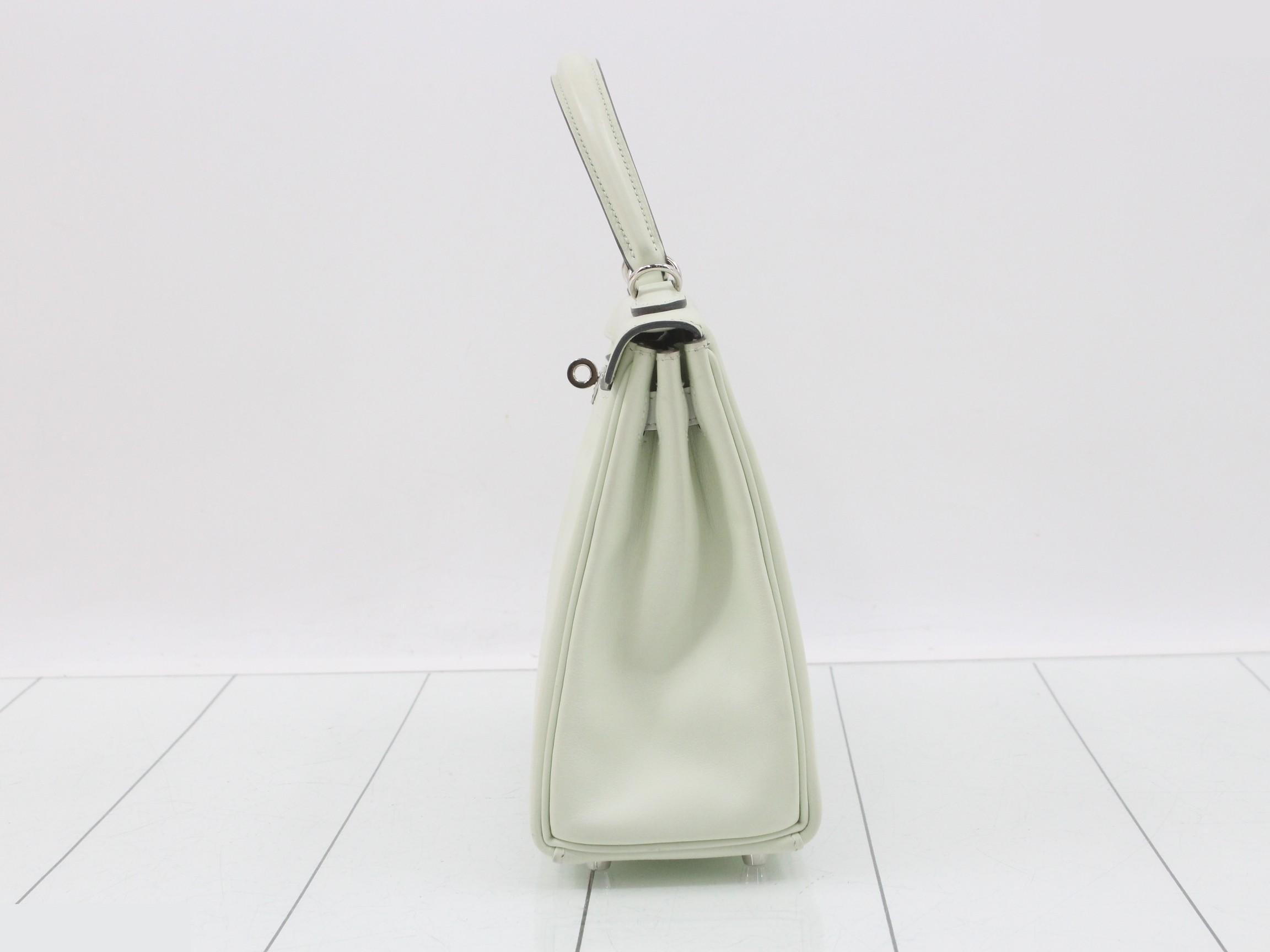 Kelly 25, inside stitching, Veau Swift leather, mint green, silver hardware, B stamp. — view 4