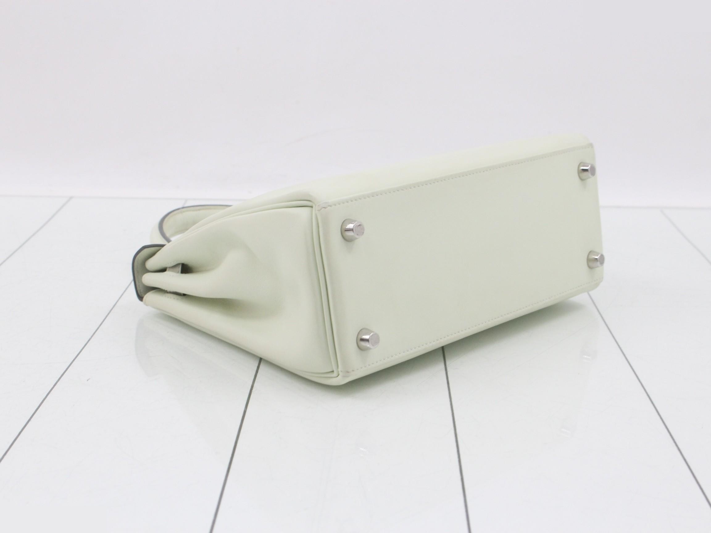 Kelly 25, inside stitching, Veau Swift leather, mint green, silver hardware, B stamp. — view 6