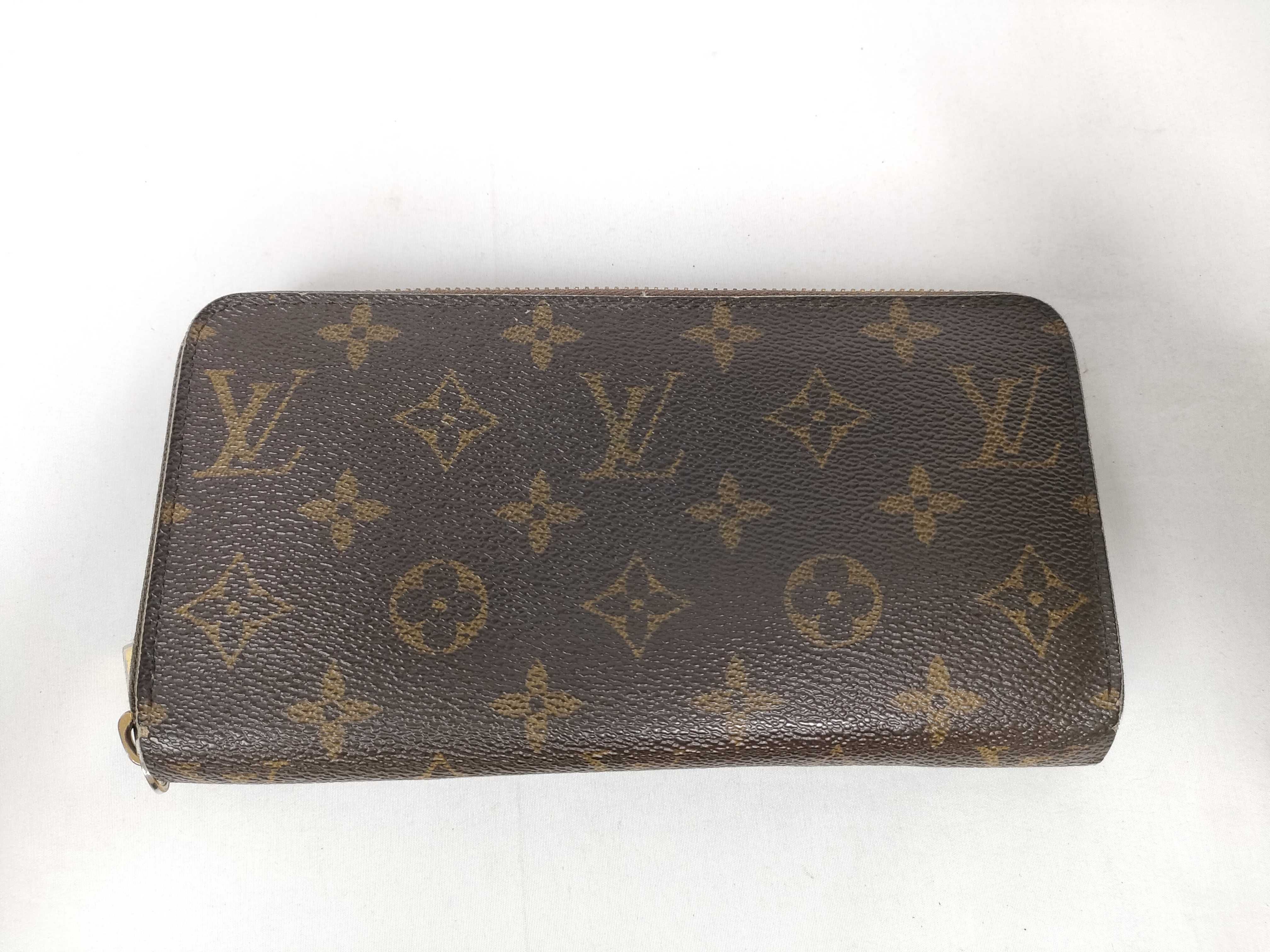 Monogram Louis Vuitton Zippy Wallet