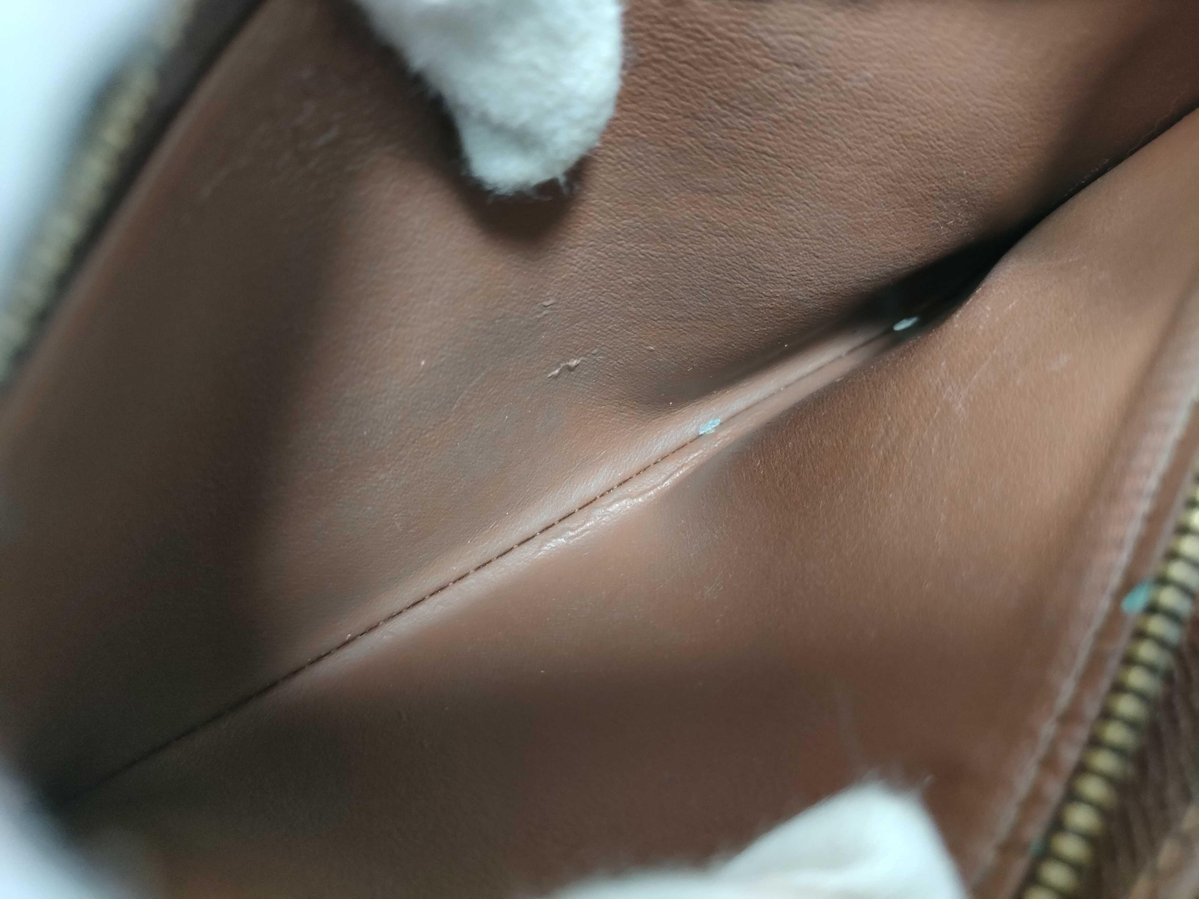 Monogram Louis Vuitton Zippy Wallet — view 15