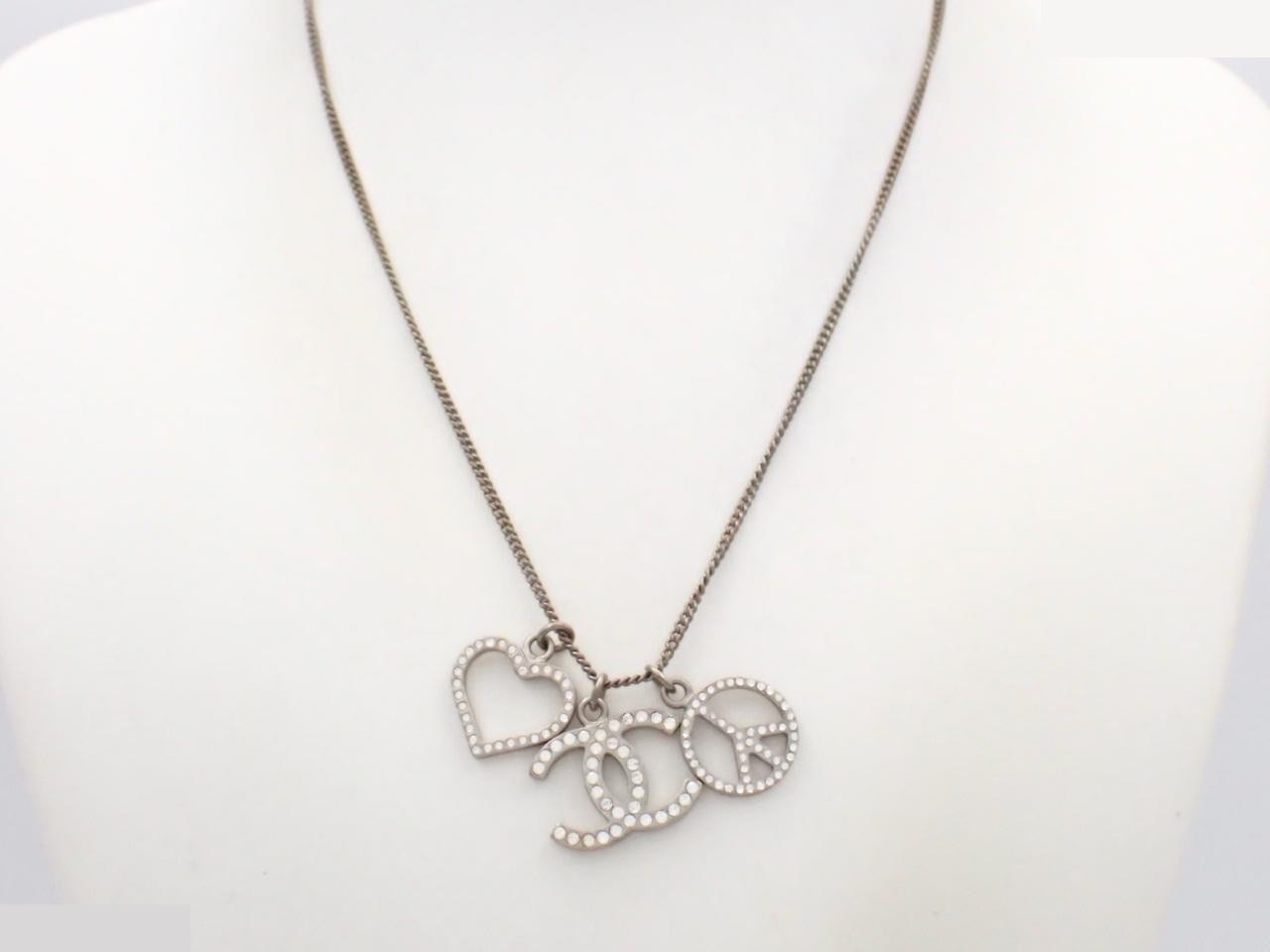 Necklace, with comment, 08P — view 3