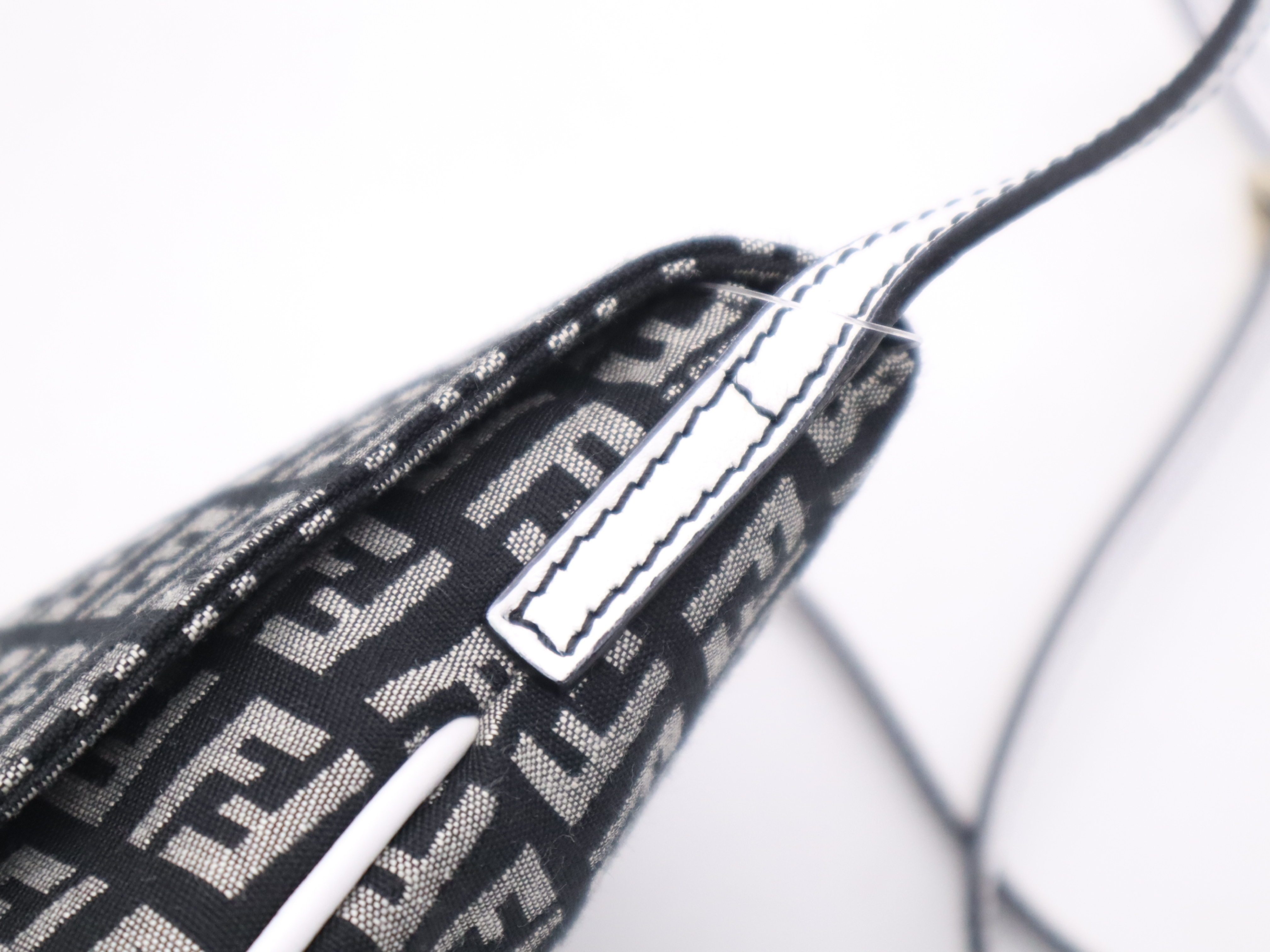 8BT075 Canvas Zucchino Black White Silver Hardware Card Included Shoulder Bag — view 8