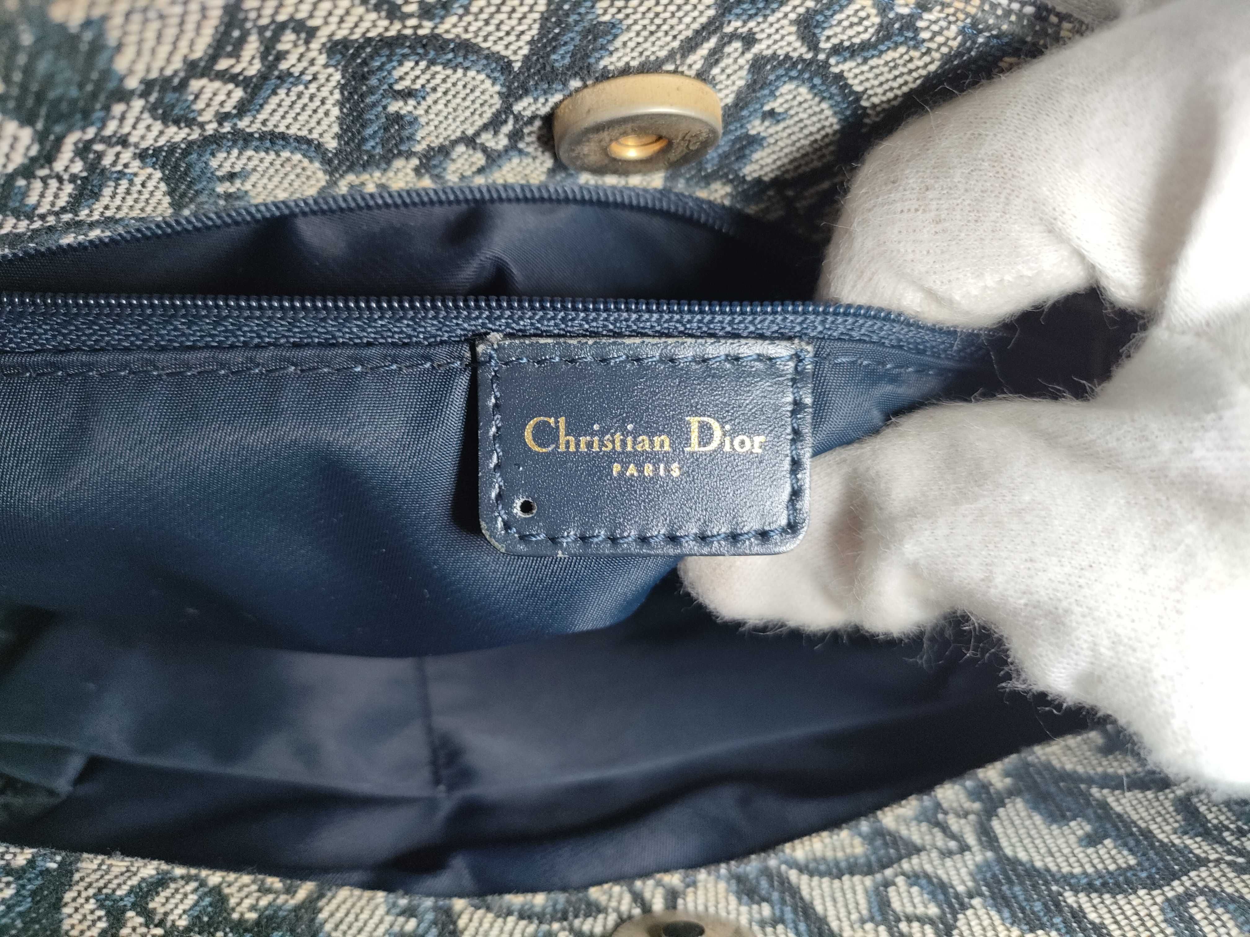 Trotter Shoulder Tote Bag — view 12