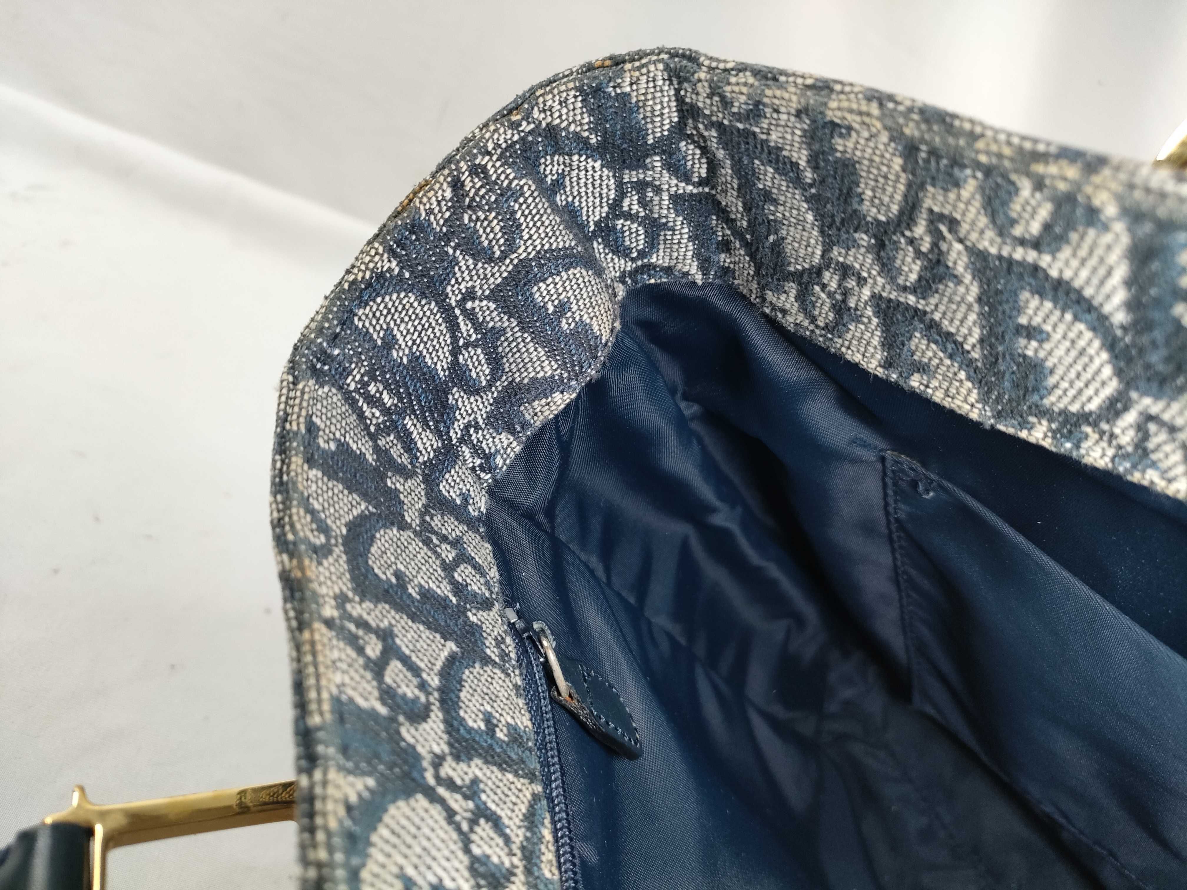 Trotter Shoulder Tote Bag — view 10