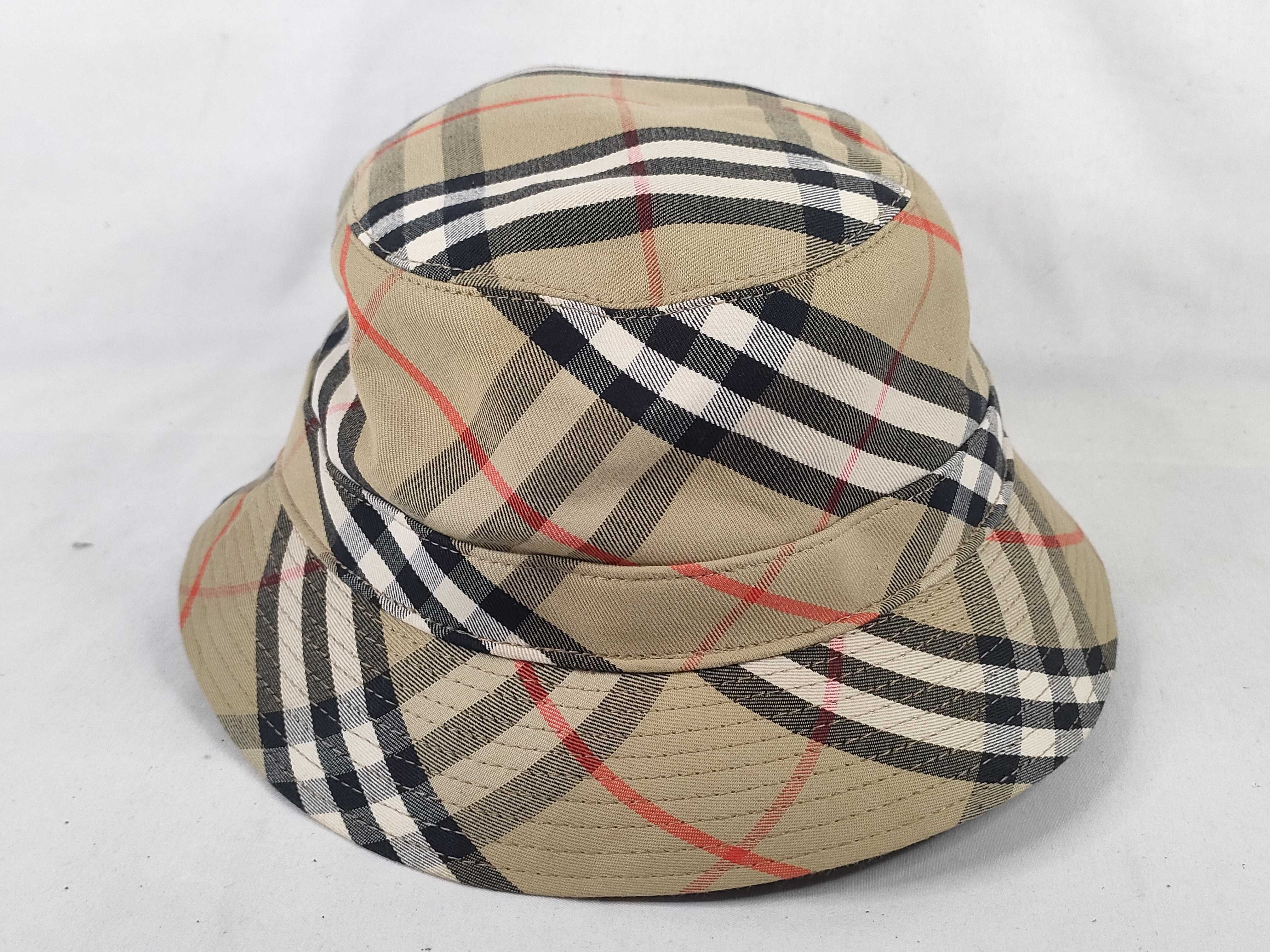 hats and other accessories
