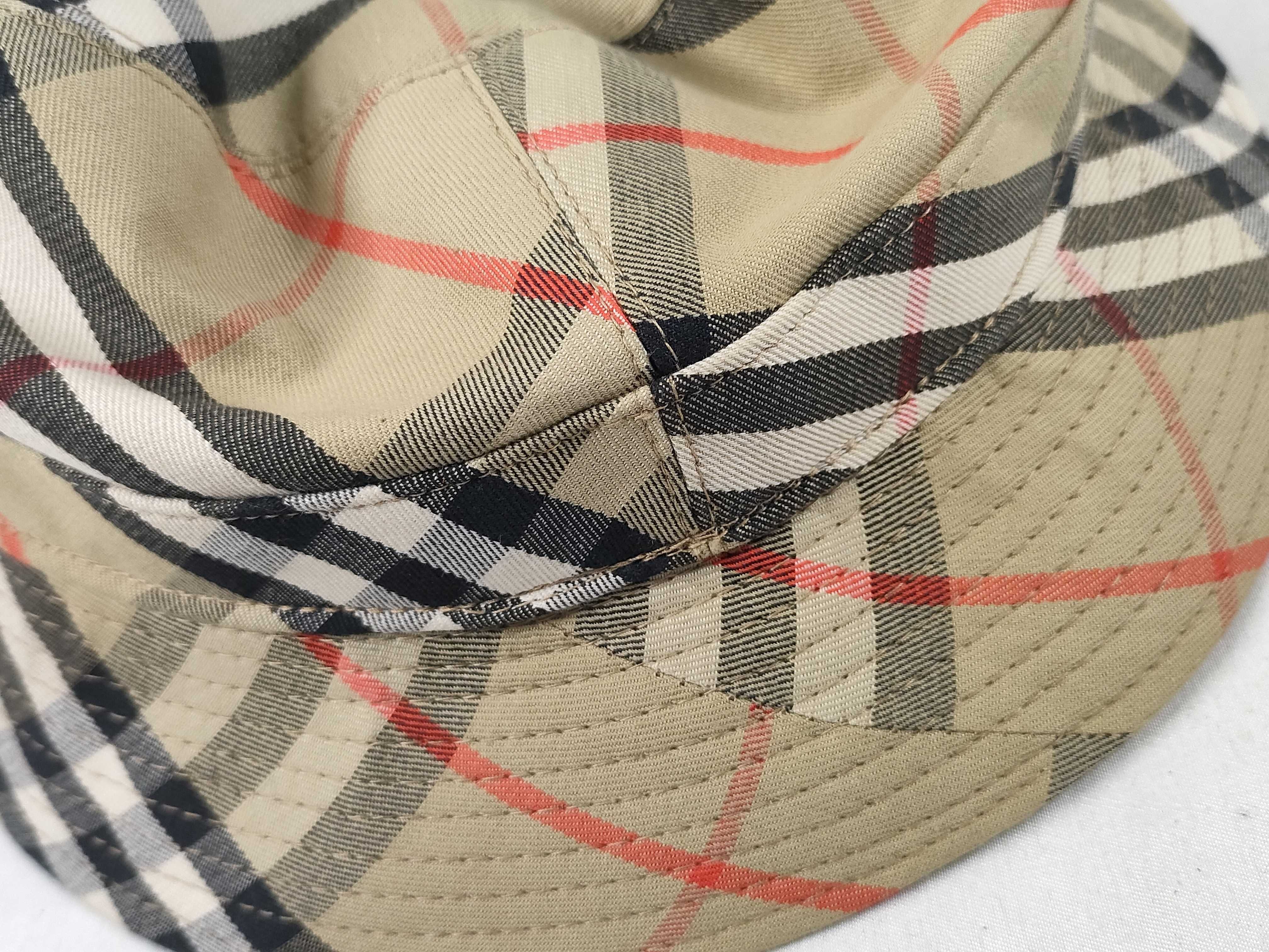 hats and other accessories — view 9