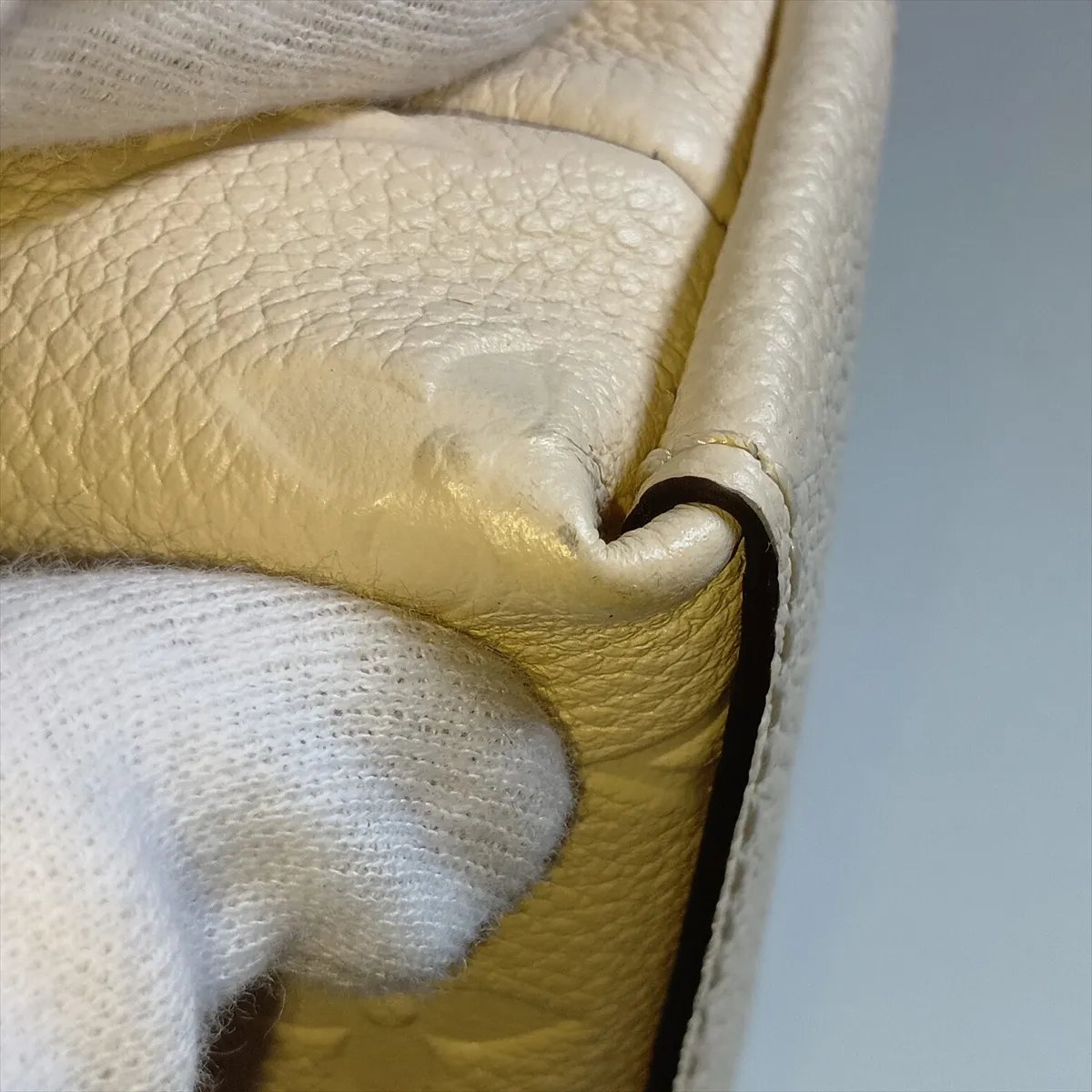 Empreinte Nano Madeleine M12145 White (RFID detected) — view 14