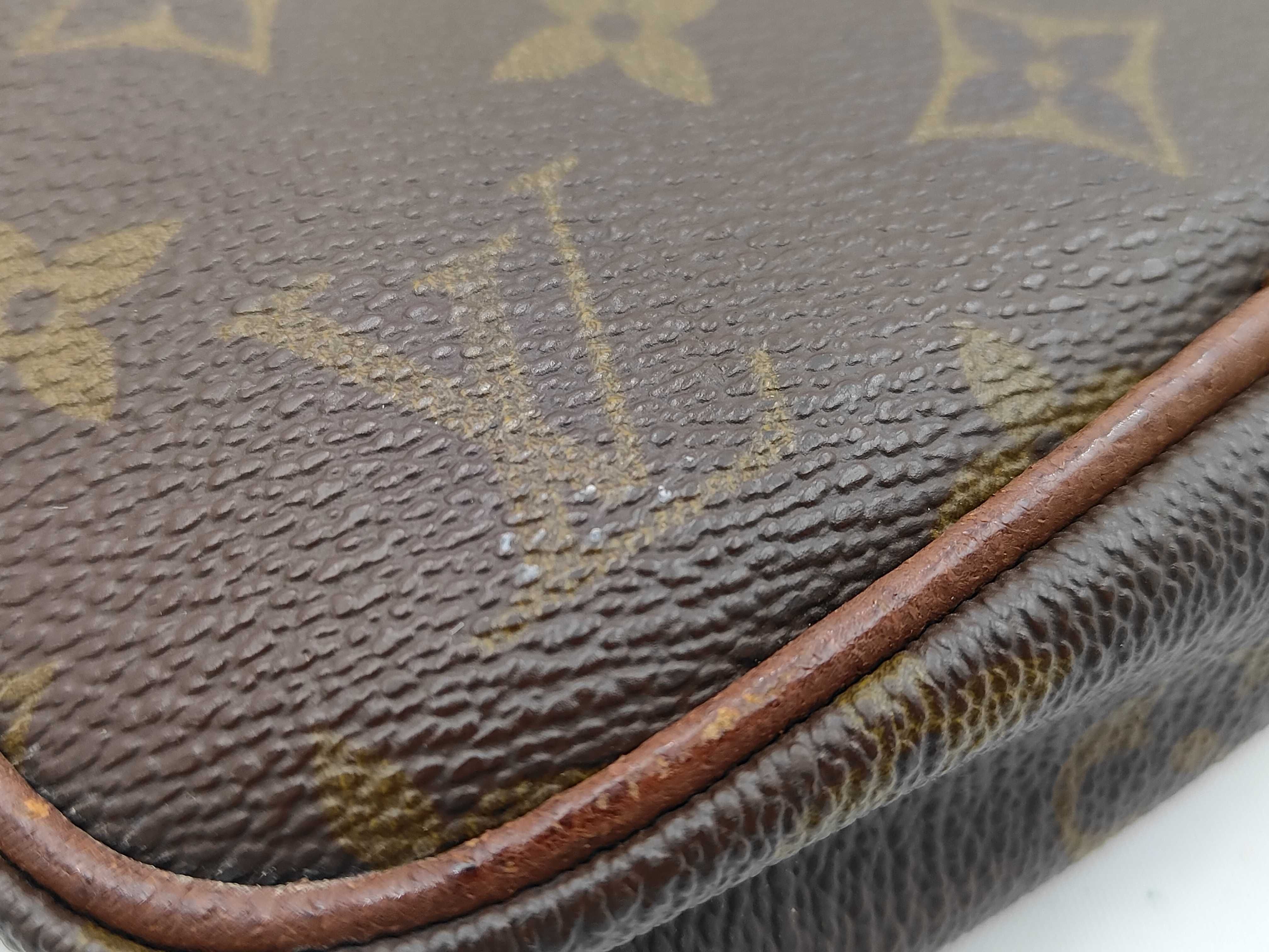 Monogram Old Danube Shoulder Bag (Damaged Zipper Track) — view 11