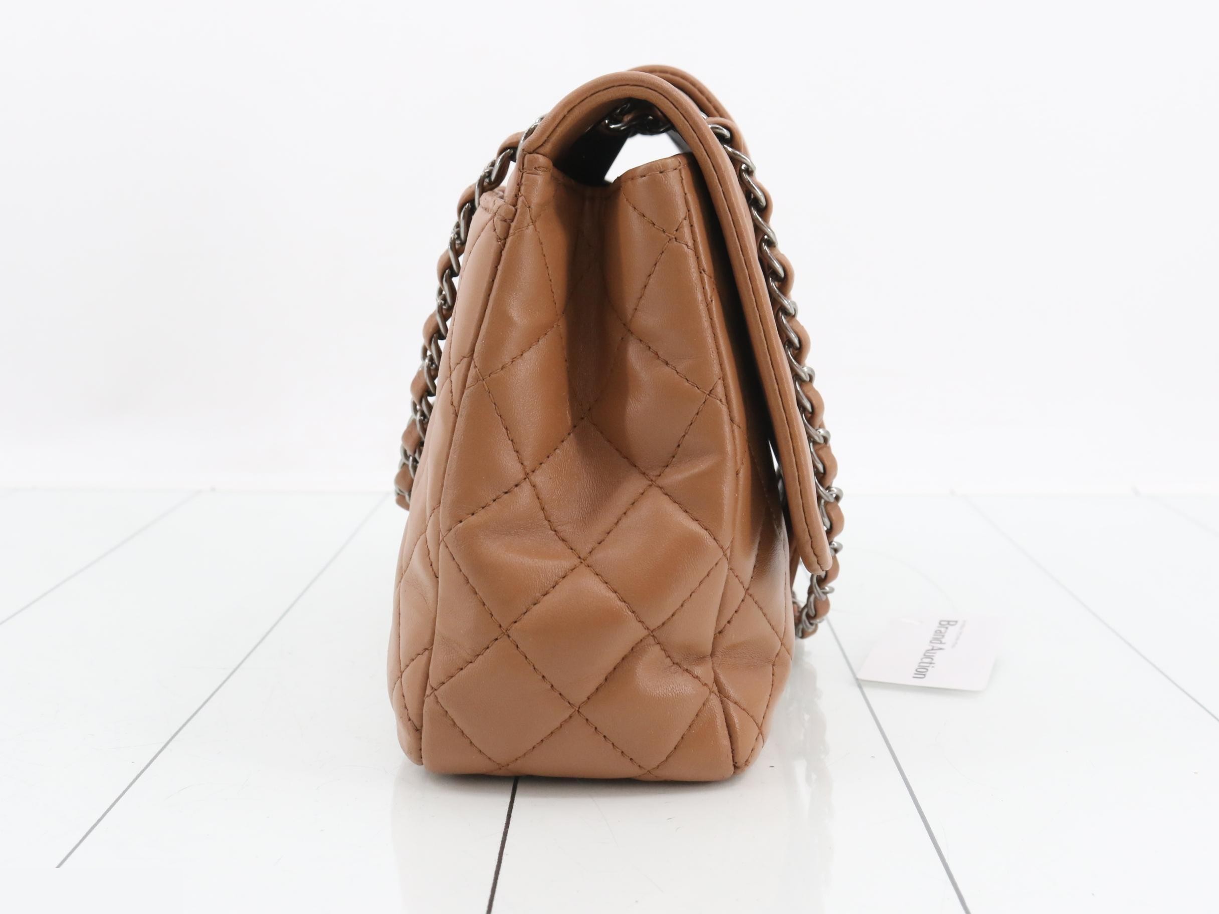 Matelassé Lambskin Chain Shoulder Bag (with original seal) — view 4