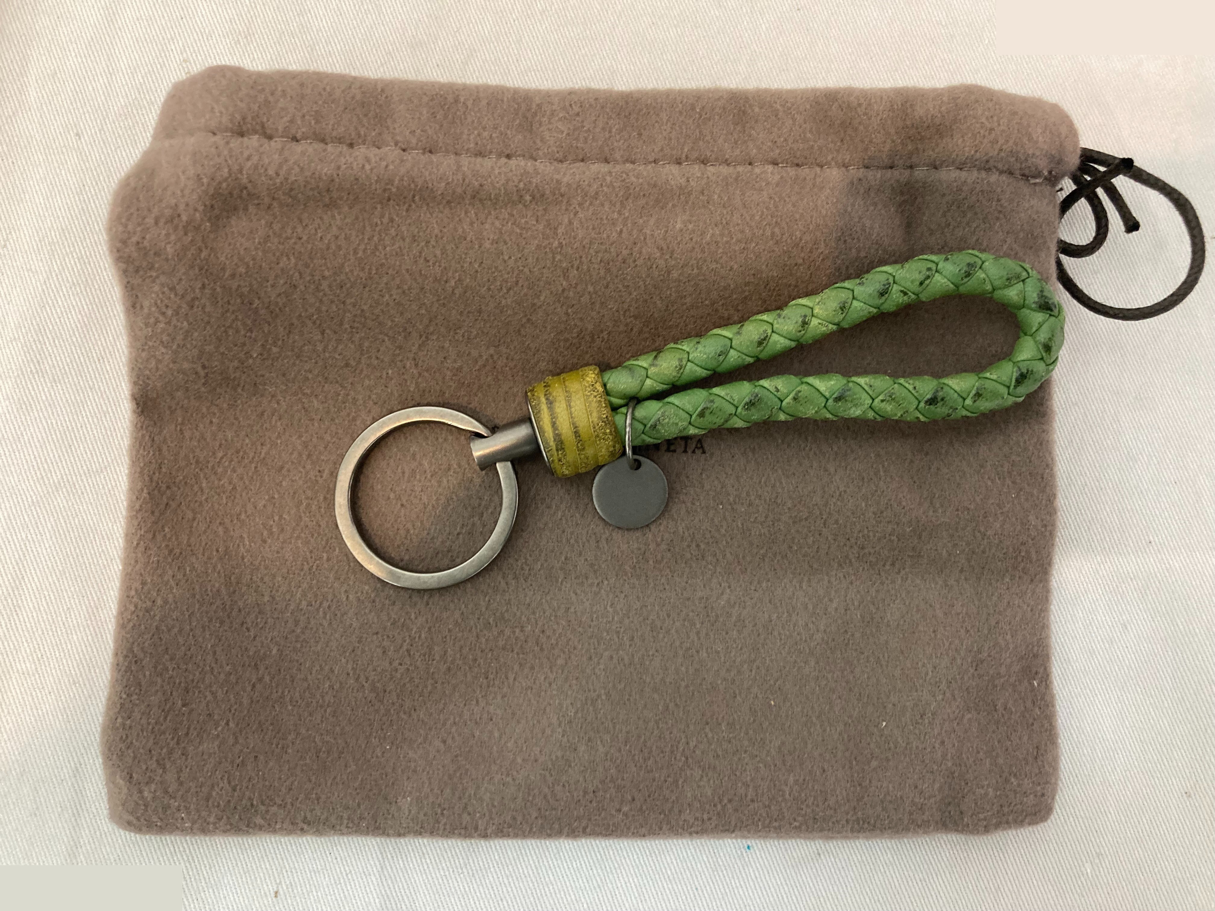 Intrecciato (small items) / Keychain — view 2