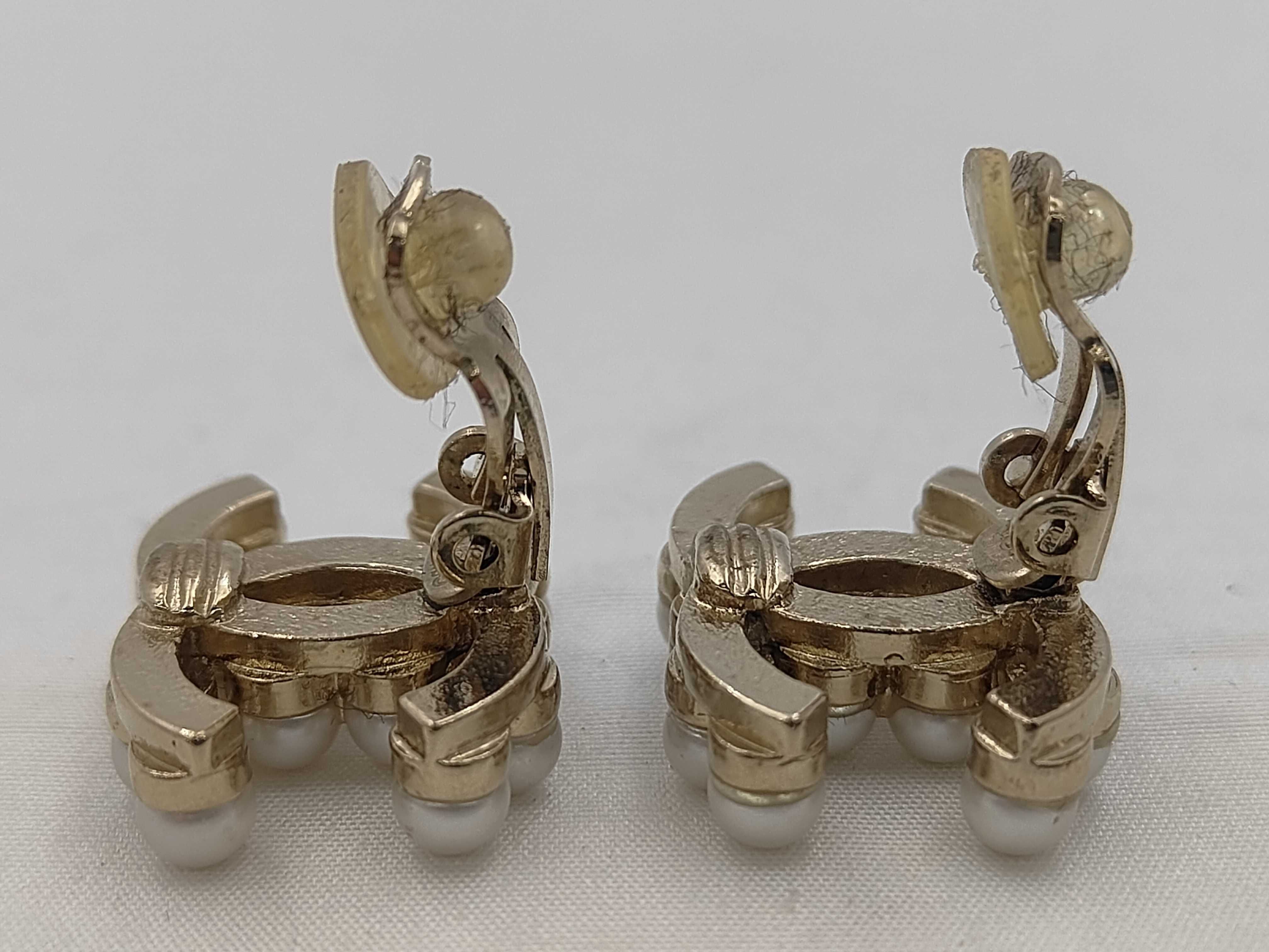 earrings pearl 06A here mark earrings — view 4