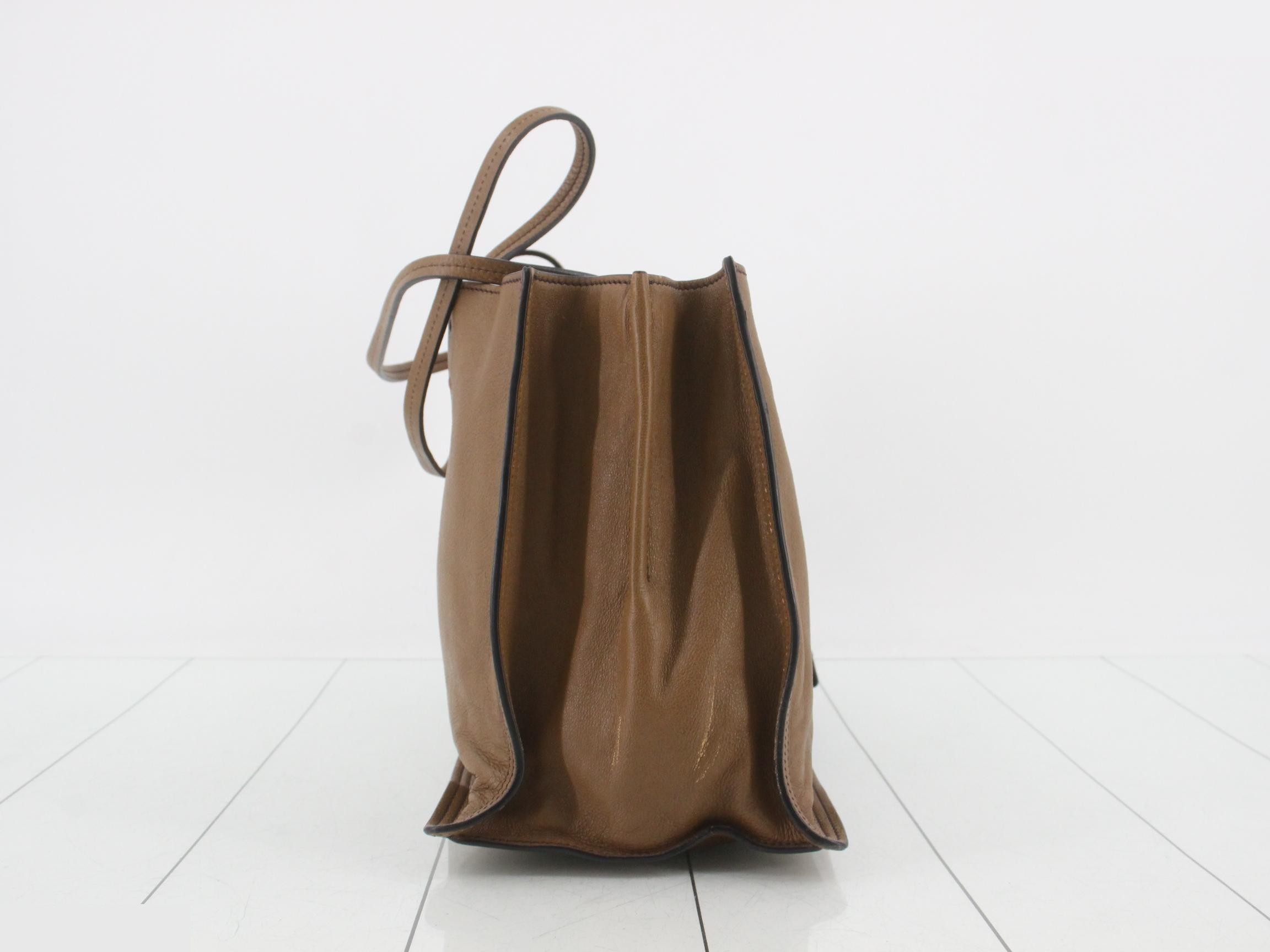 Leather tote bag with clochette — view 4