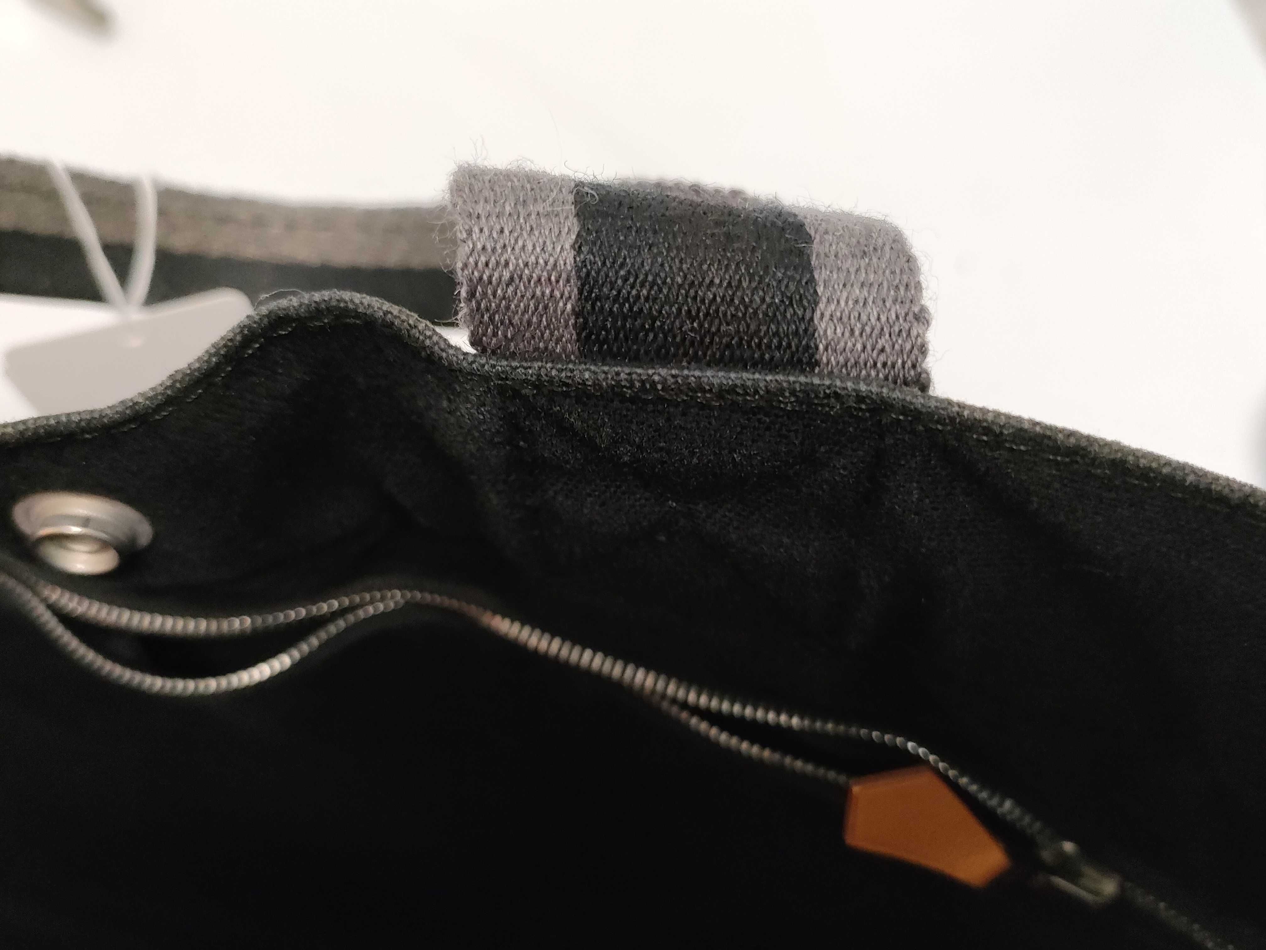Fourre-Tout / Handbag / Canvas Handbag — view 10