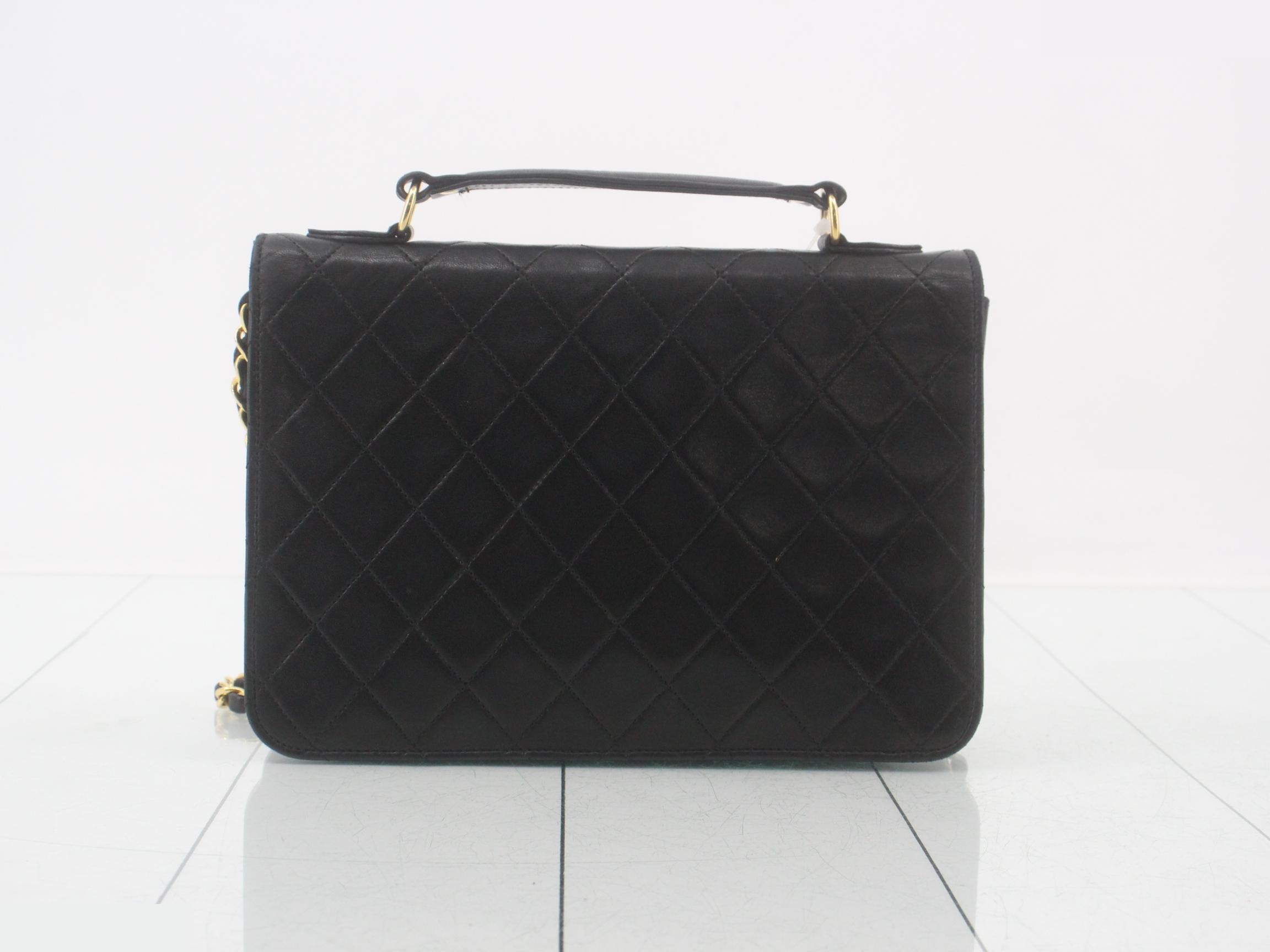 Matelassé handbag / chain shoulder bag (2-way) — view 2