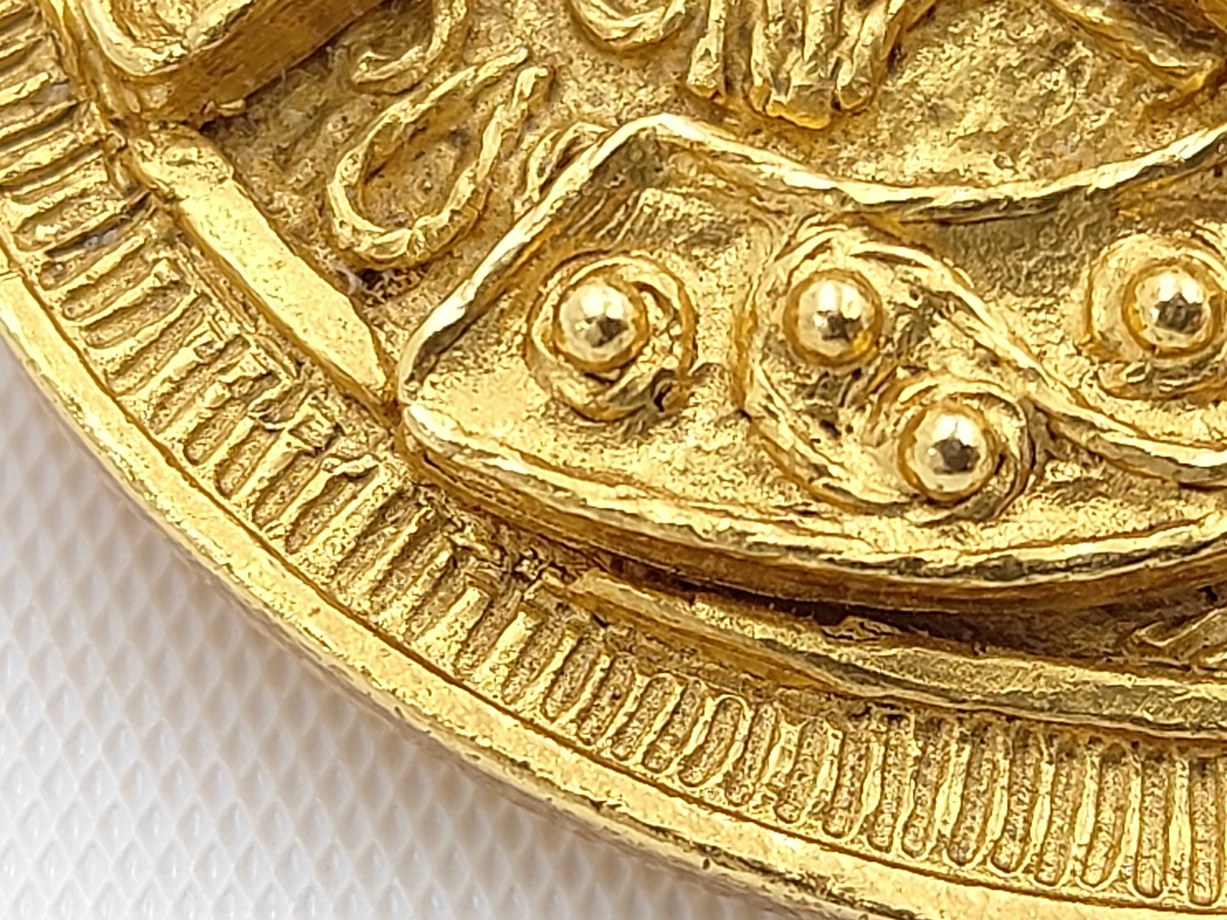 brooch 94A brooch — view 6