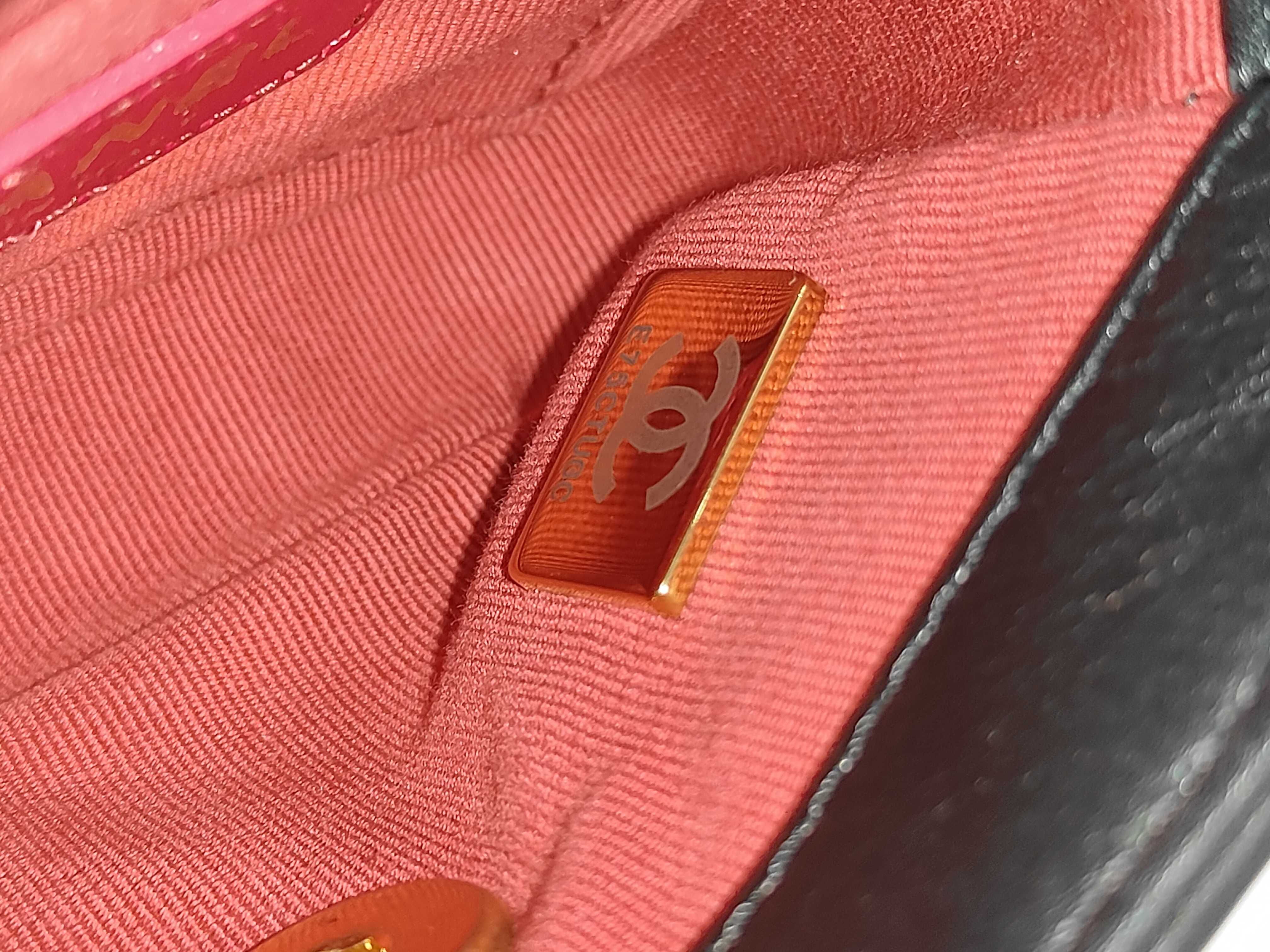 AS2833 Matelassé Chain Shoulder Bag — view 11
