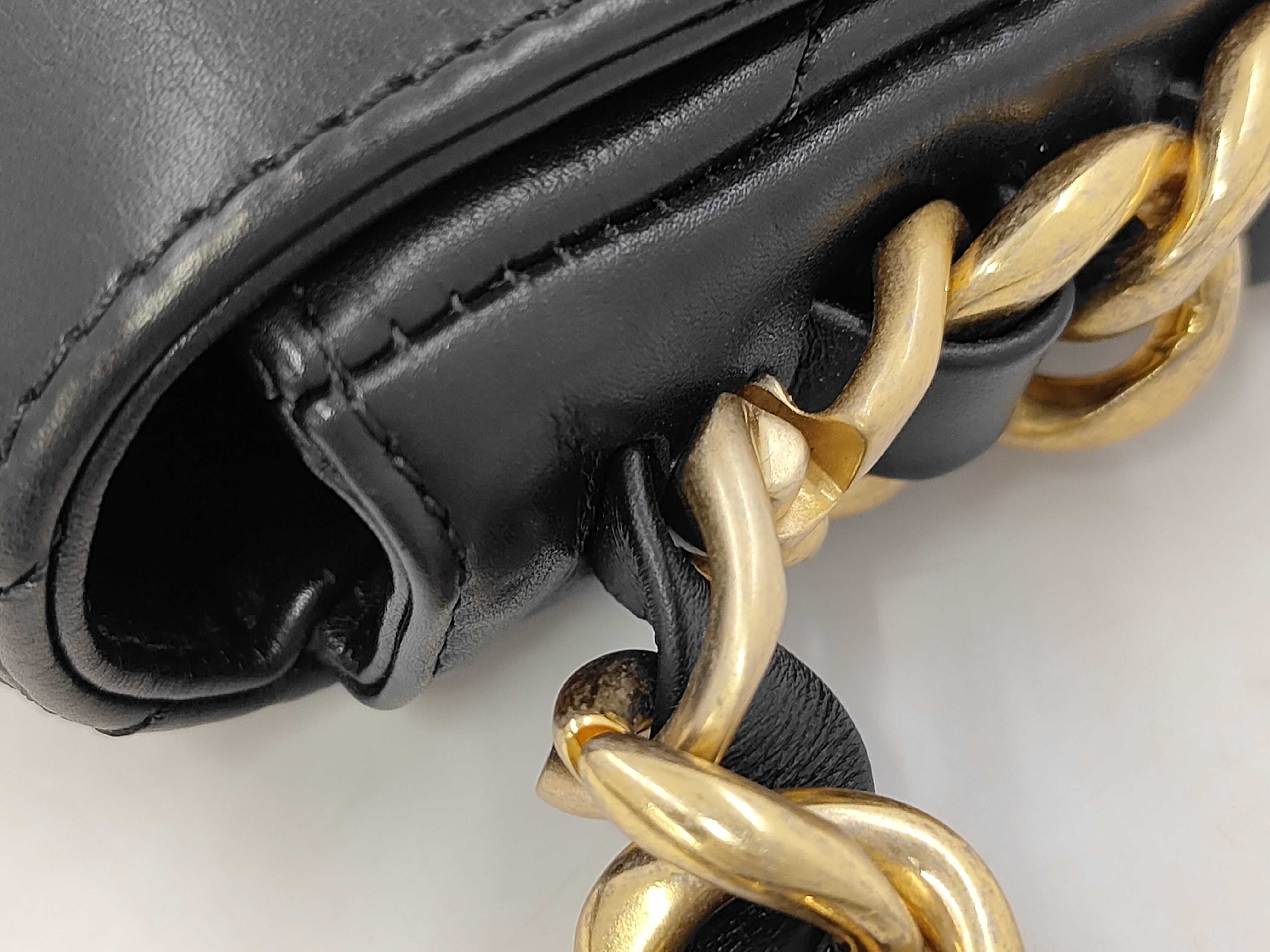 AS2833 Matelassé Chain Shoulder Bag — view 7