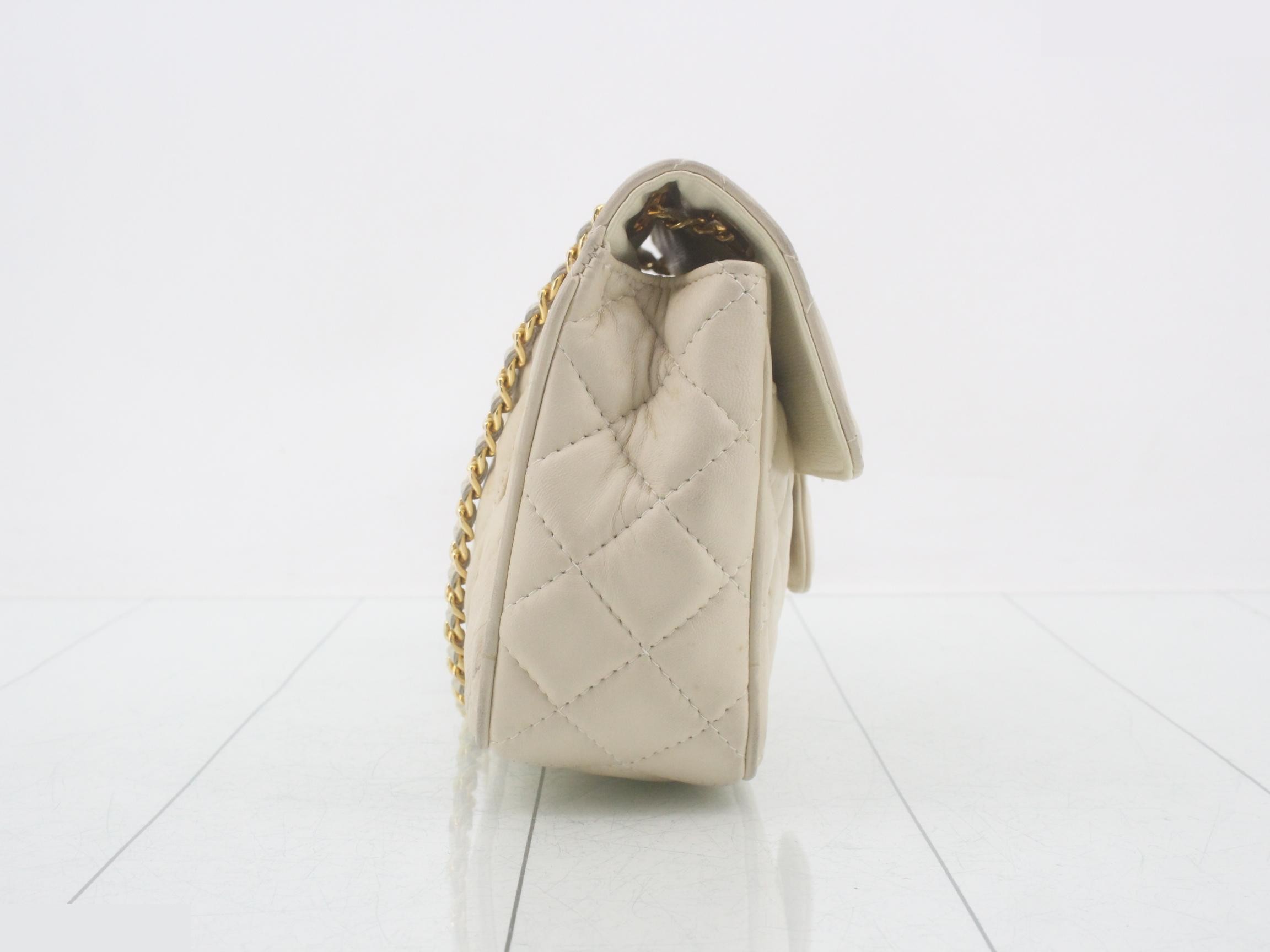 Other lines: Bags - Chain shoulder bag, quilted leather, white — view 4