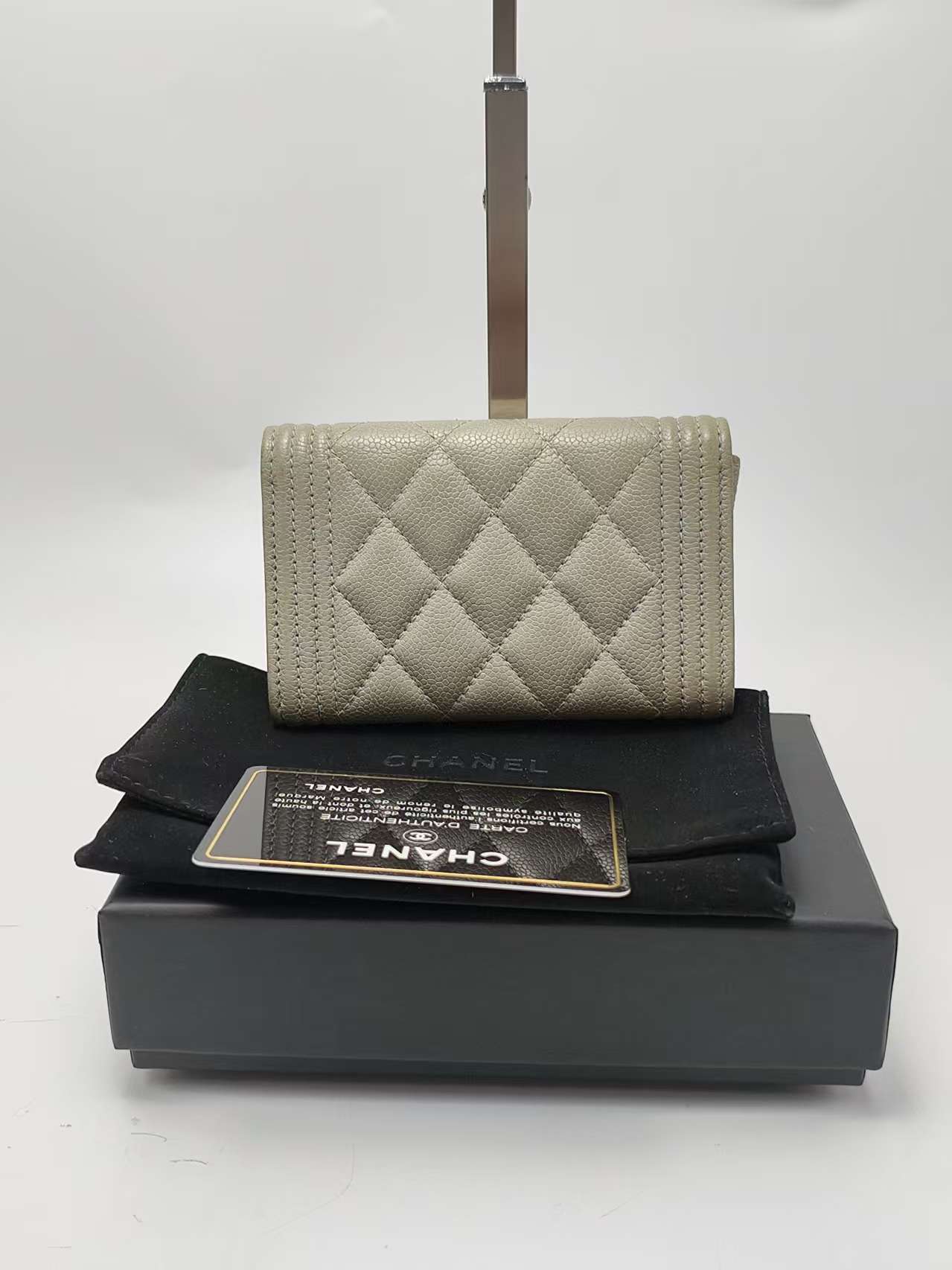 【*Shipped from: China*】CHANEL Boy Leather No.25 Wallet — view 2