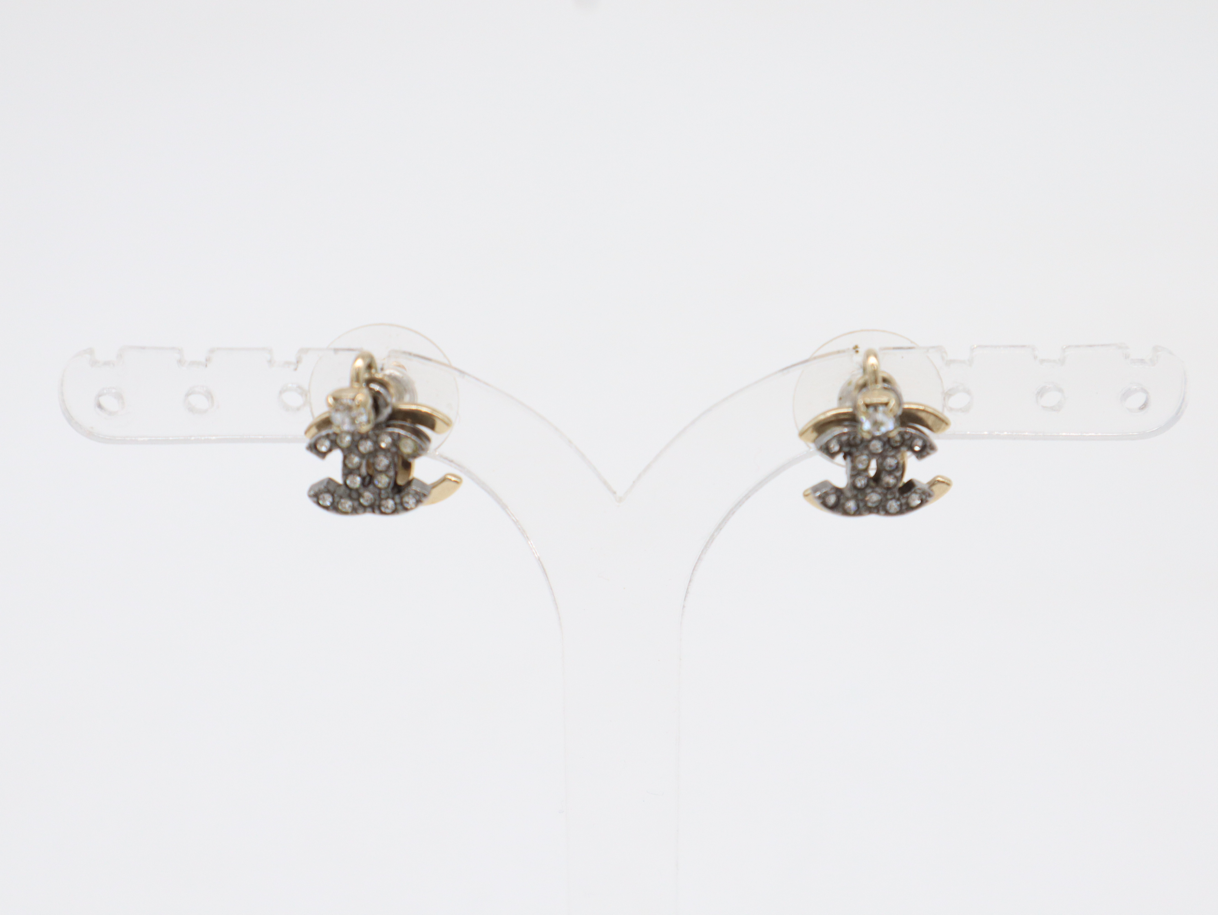 06P Coco Mark Rhinestone Earrings