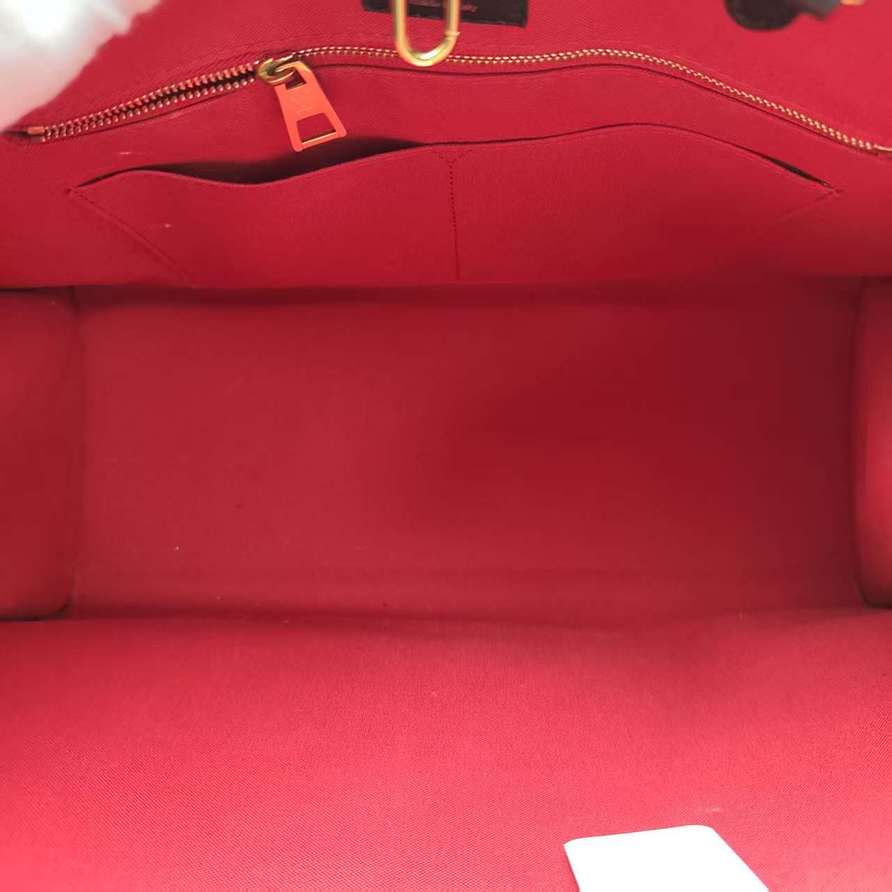 【*Shipped from: China*】LOUIS VUITTON OnTheGo PU Handbag — view 7