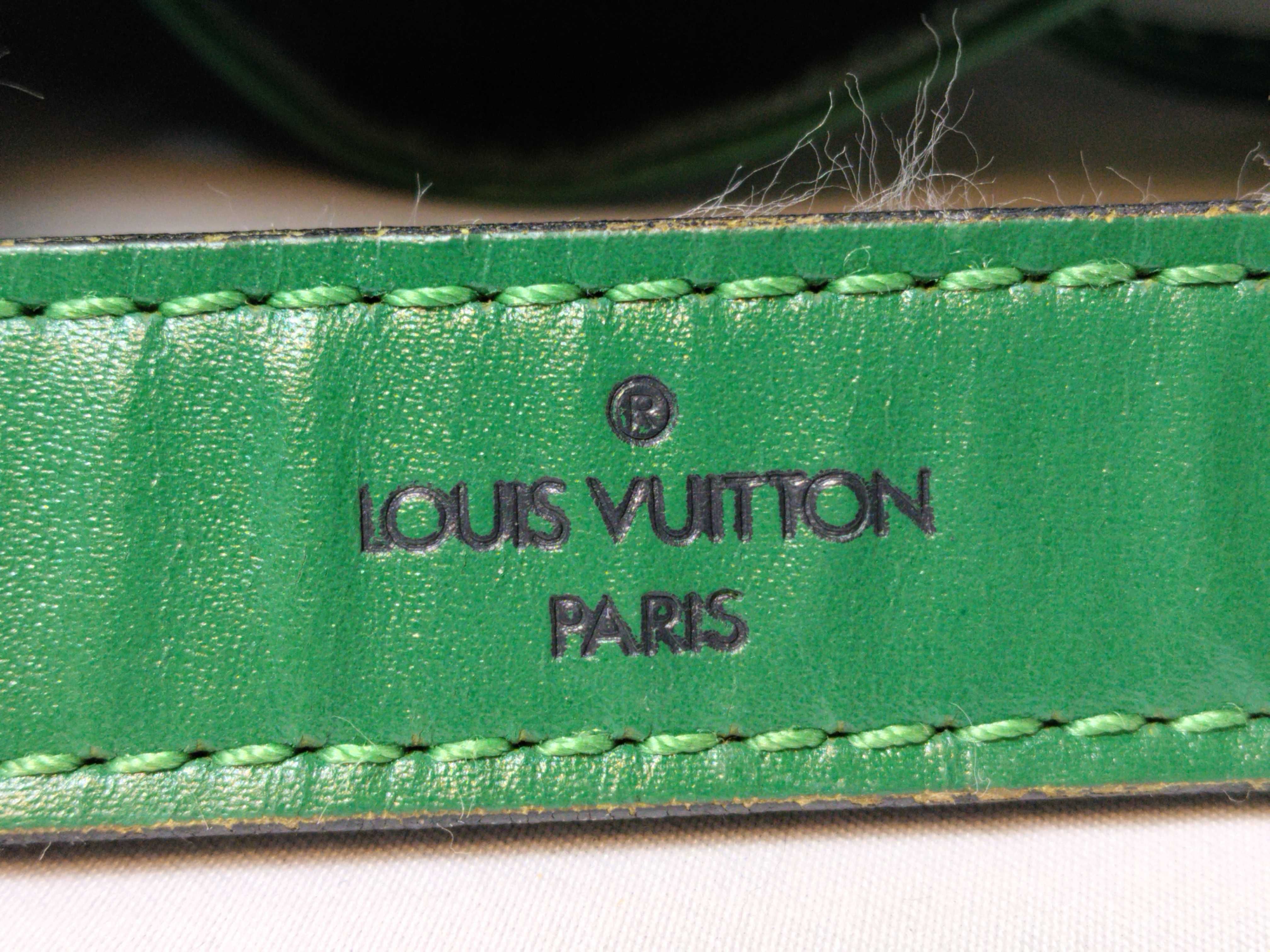 Epi Petit Noé Shoulder Bag — view 14