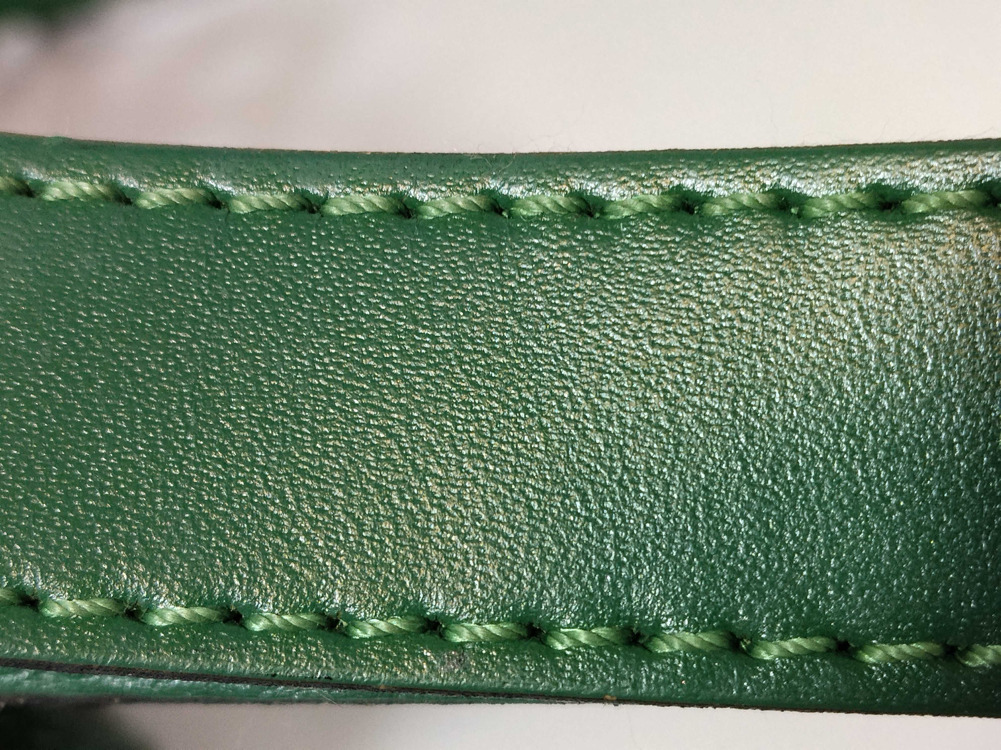 Epi Petit Noé Shoulder Bag — view 4