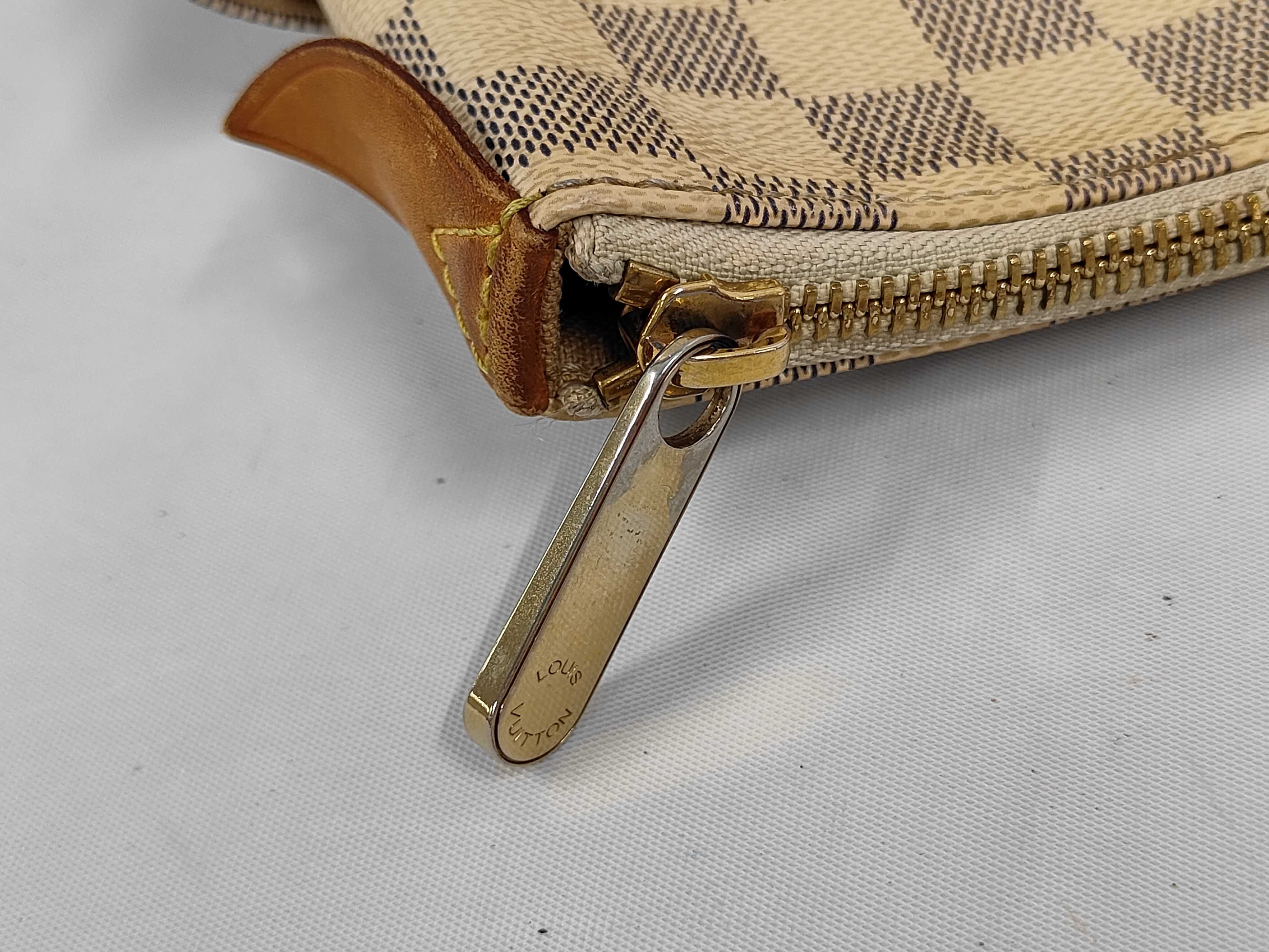 Totally Damier Azur Handbag Shoulder Bag — view 7