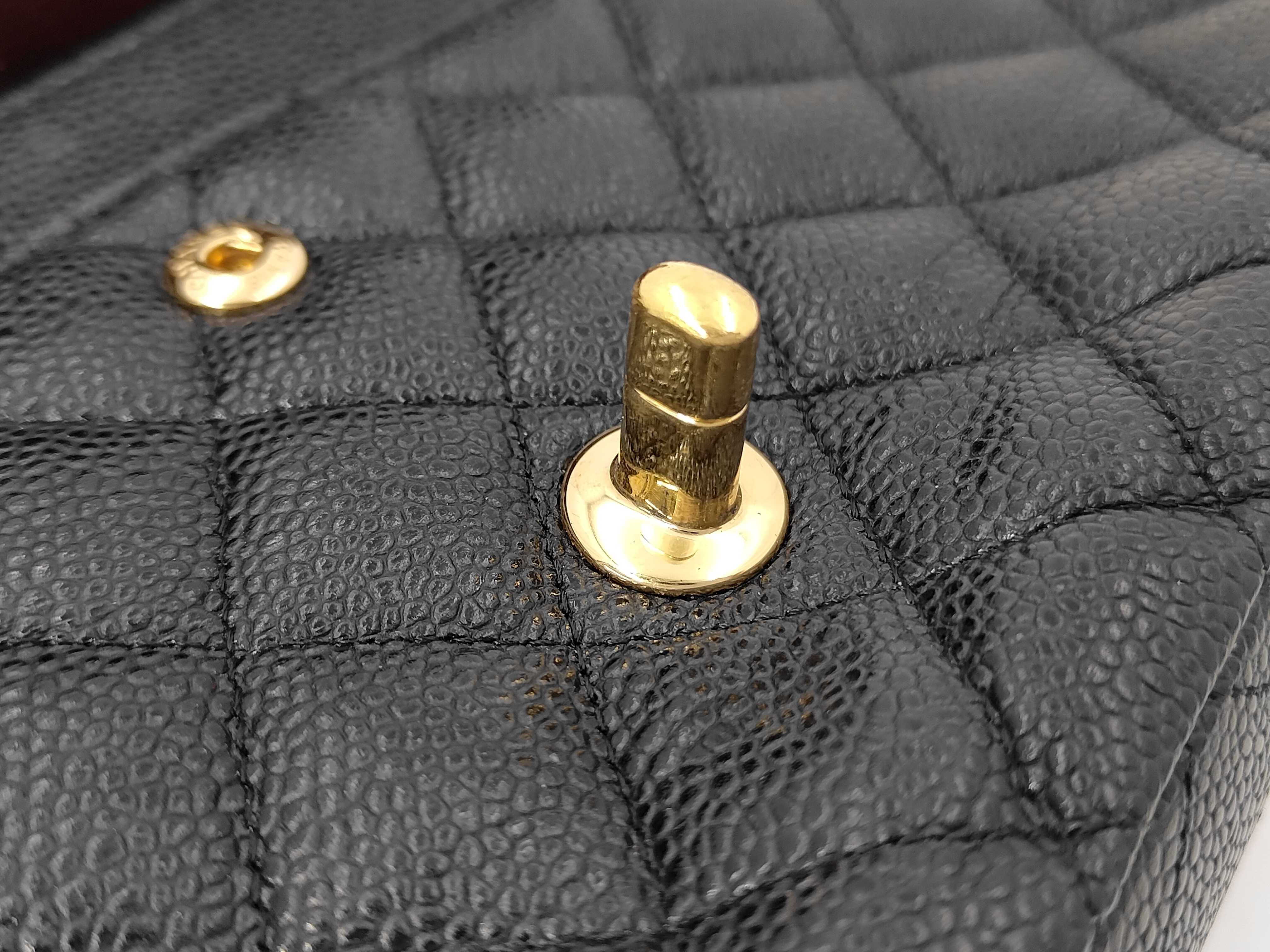 Matelassé Caviar Skin Double Flap Shoulder Bag (Serial Number 18) — view 12