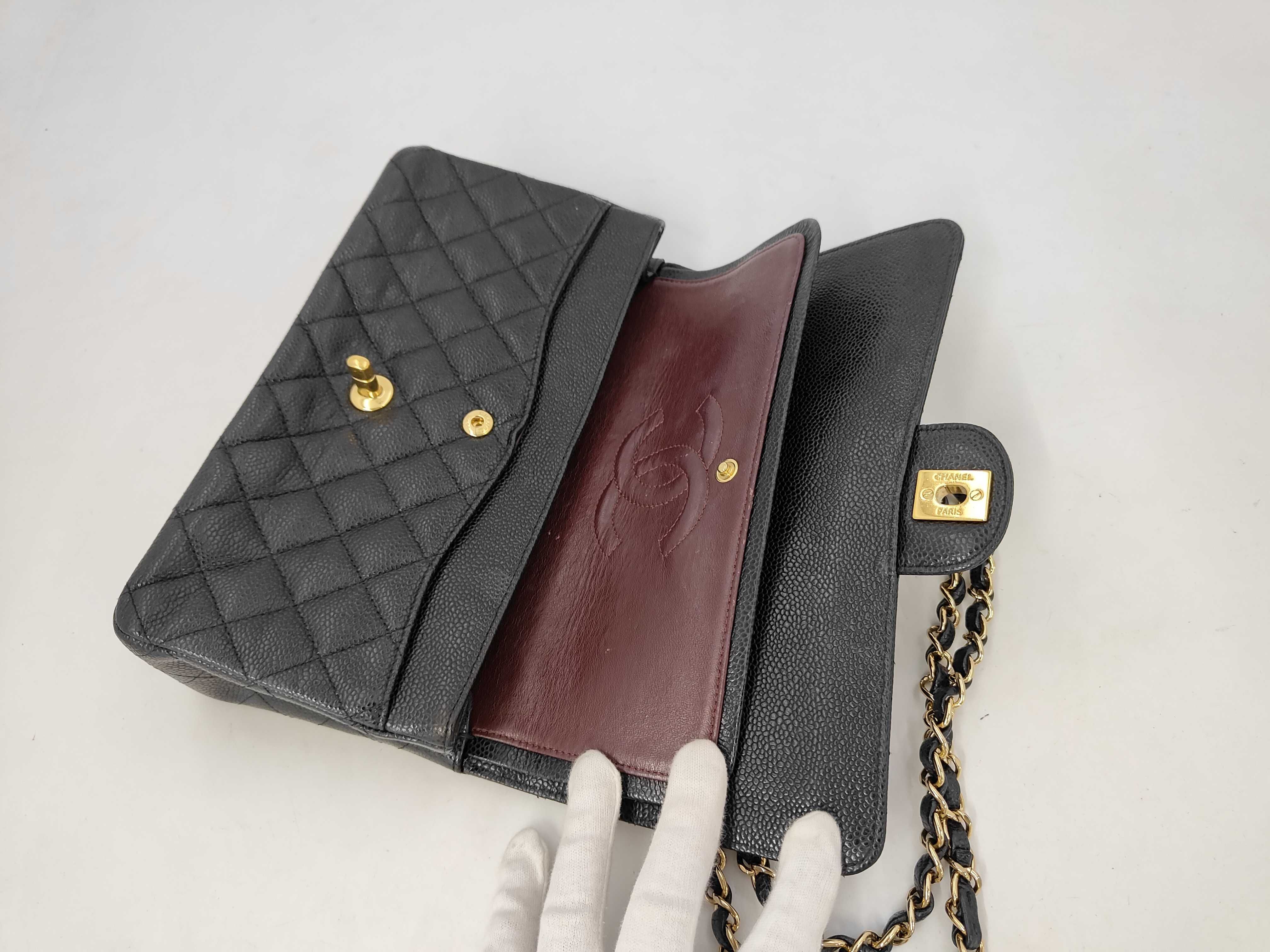 Matelassé Caviar Skin Double Flap Shoulder Bag (Serial Number 18) — view 8