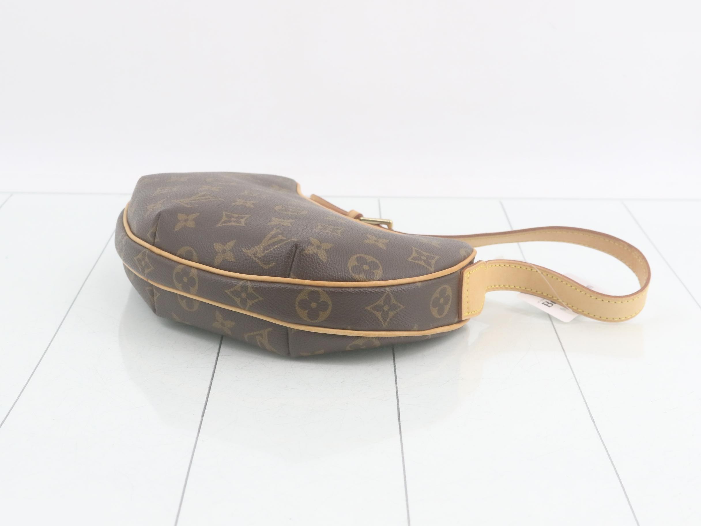 Croissant pouch — view 6
