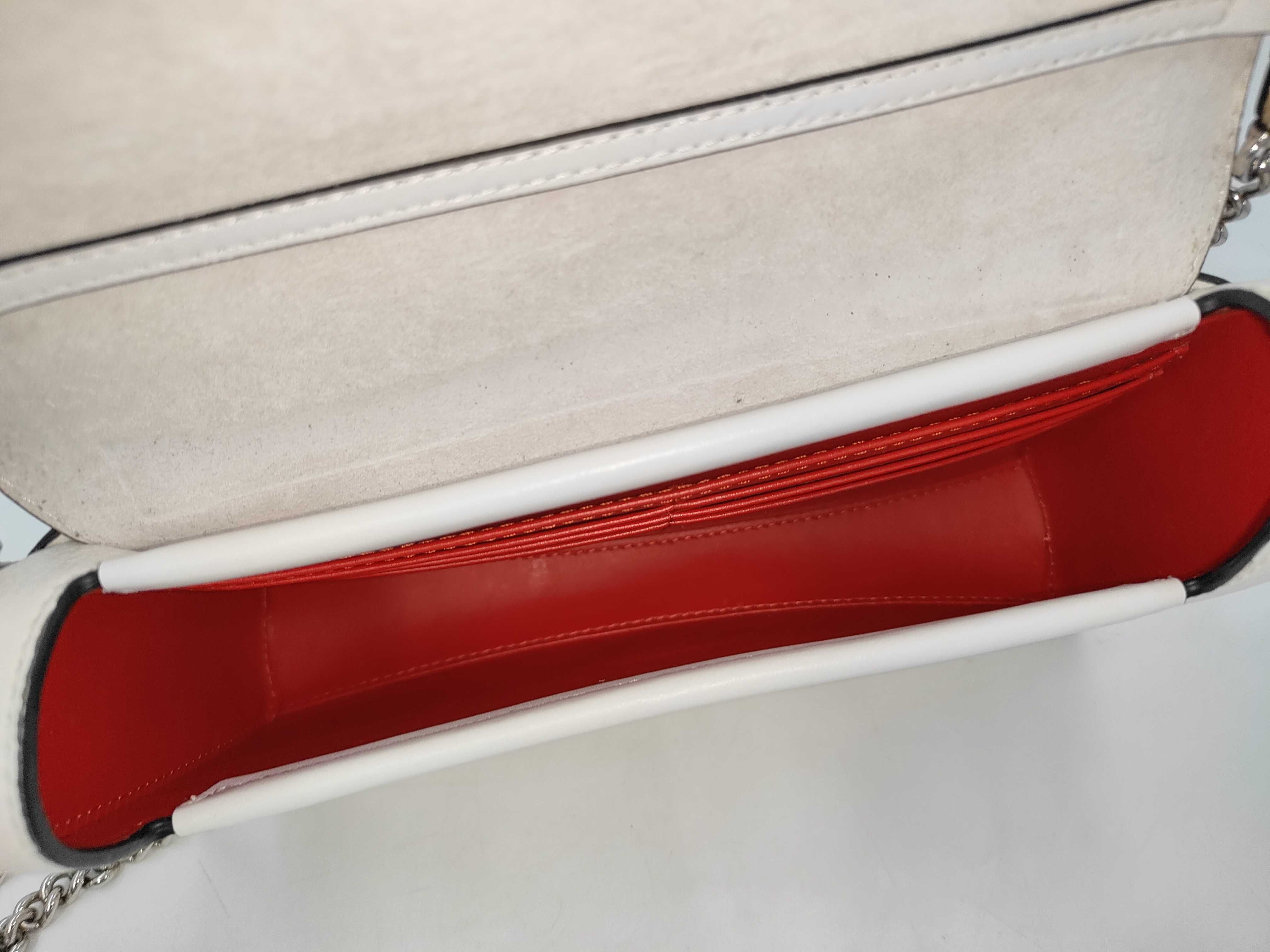 Chain Bag Shoulder Bag — view 9