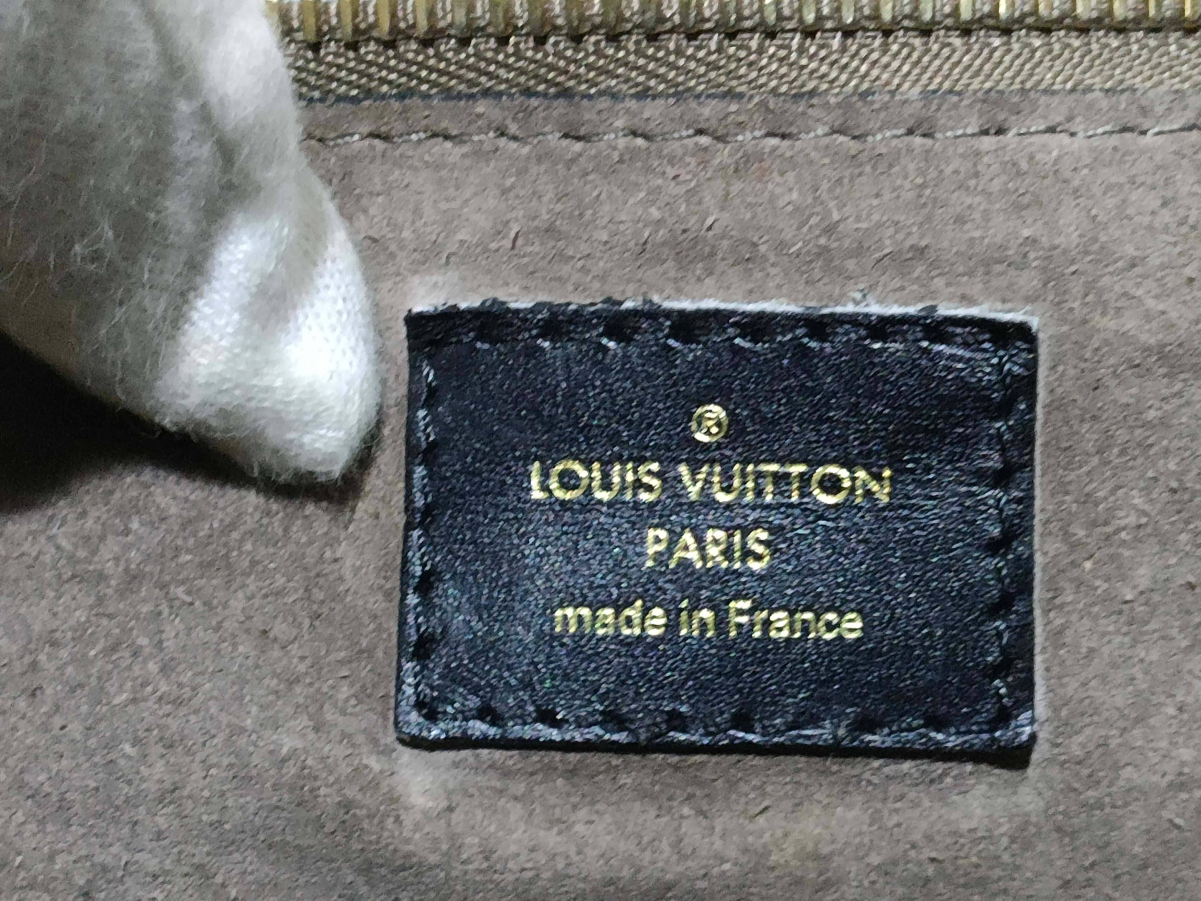 Monogram Louis Vuitton Tote WPM Monogram Cuir Orfevre M41061 TR0124 Tote Bag — view 10