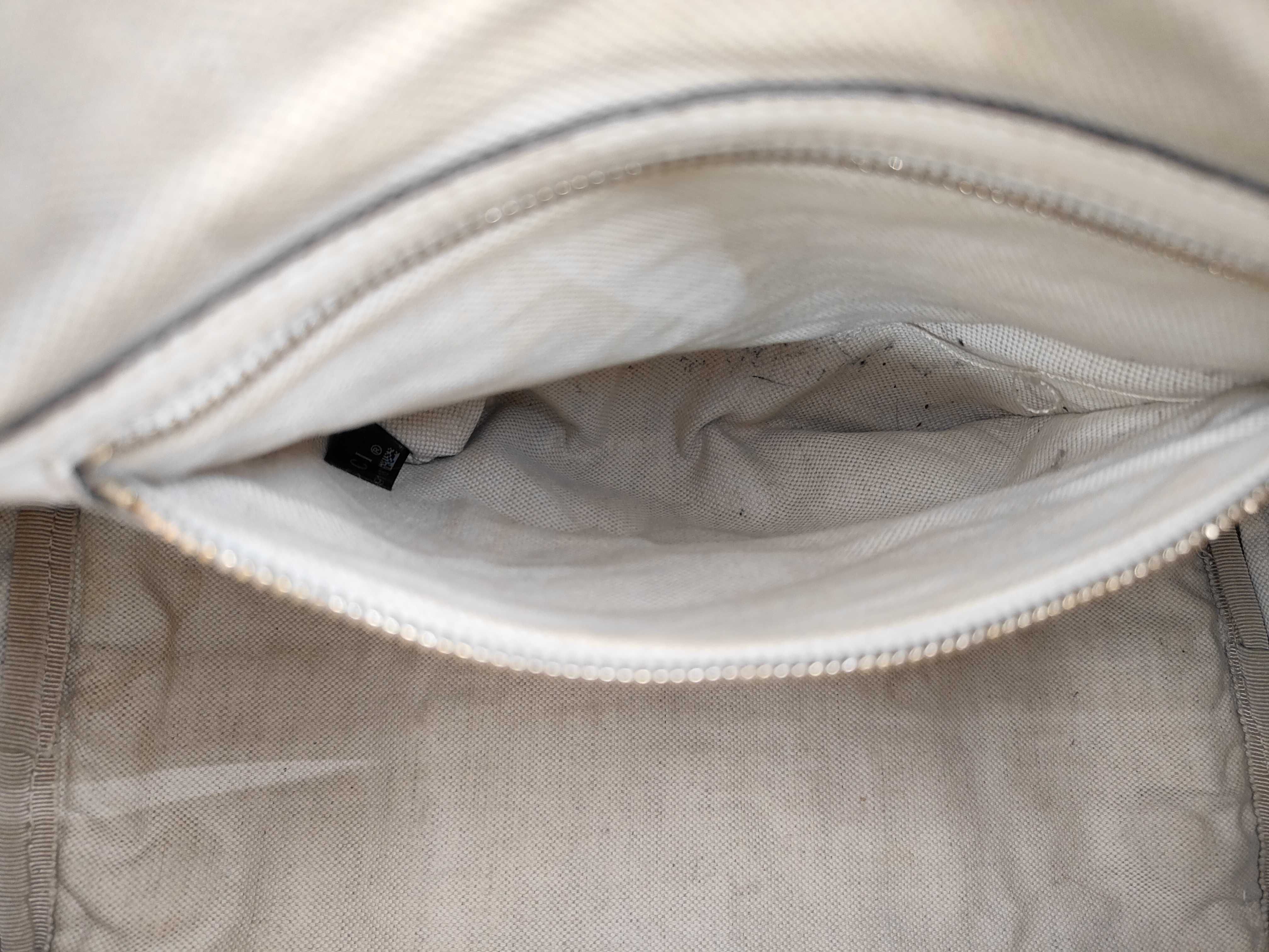 White Leather Boston Handbag with Long Strap — view 11